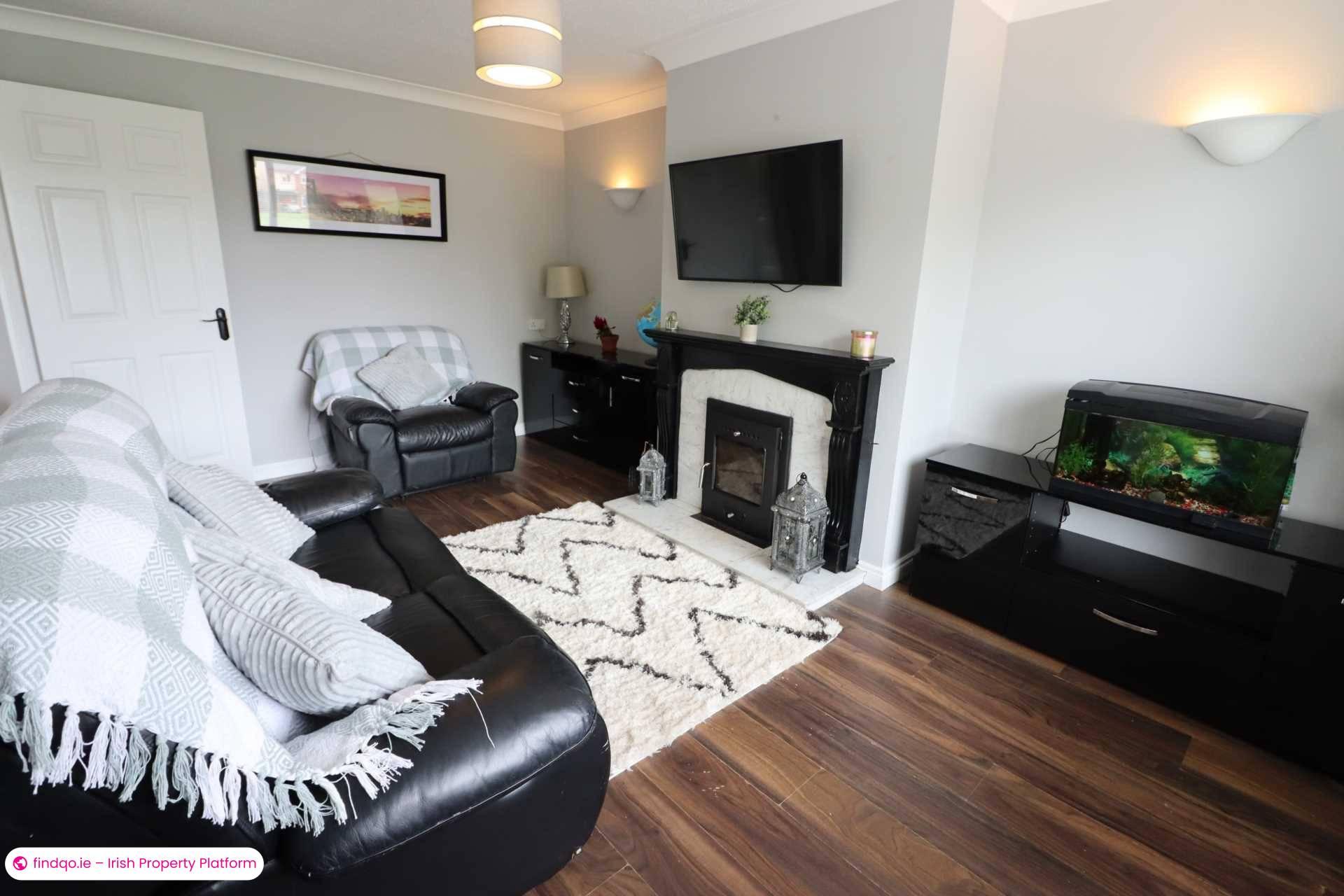 Semi-detached house for Sale in Knocknacarra, Galway