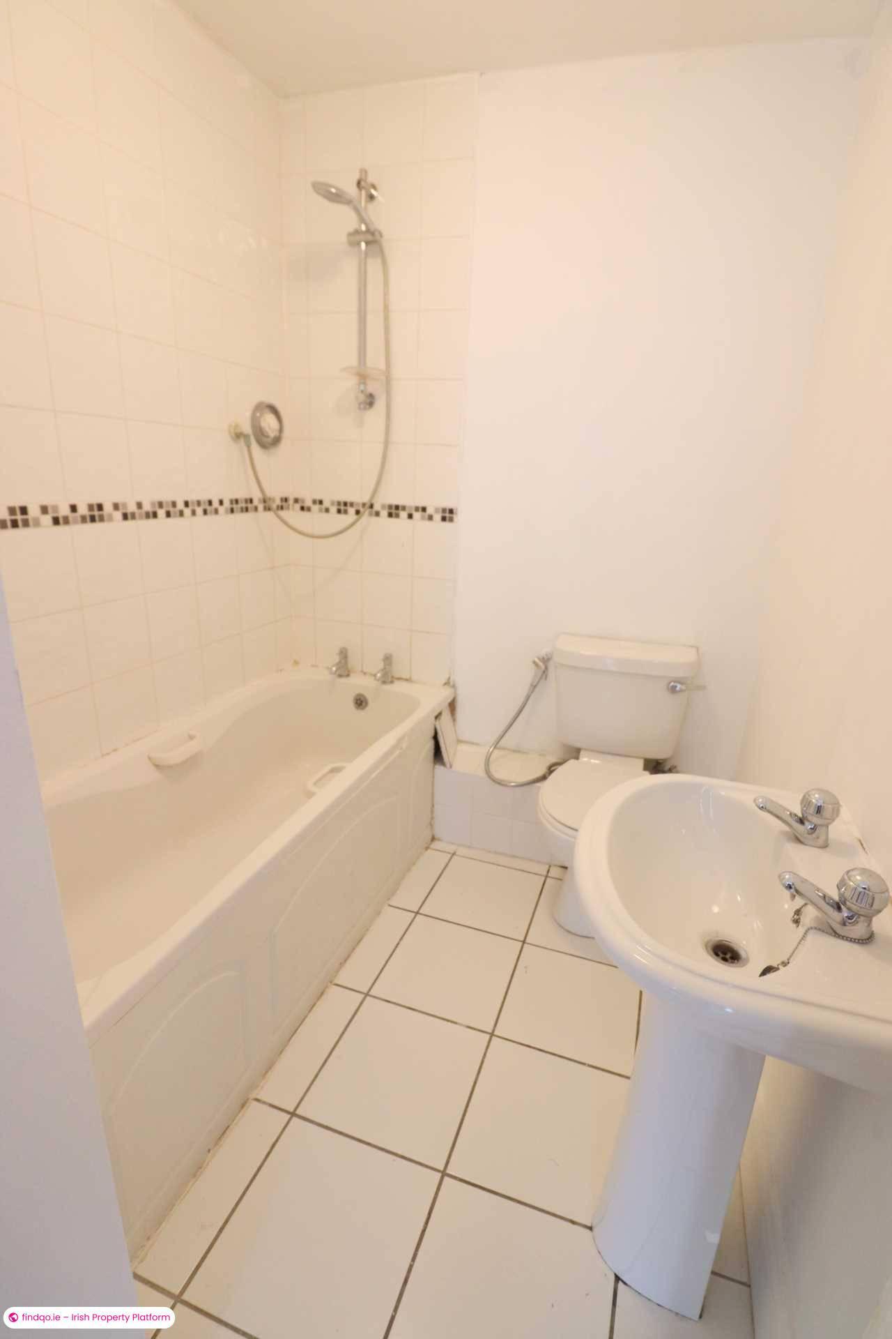 Terraced house for Sale in Doughiska, Galway