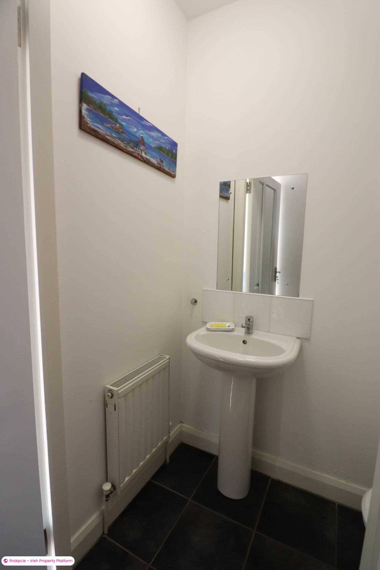 Terraced house for Sale in Roscam, Galway