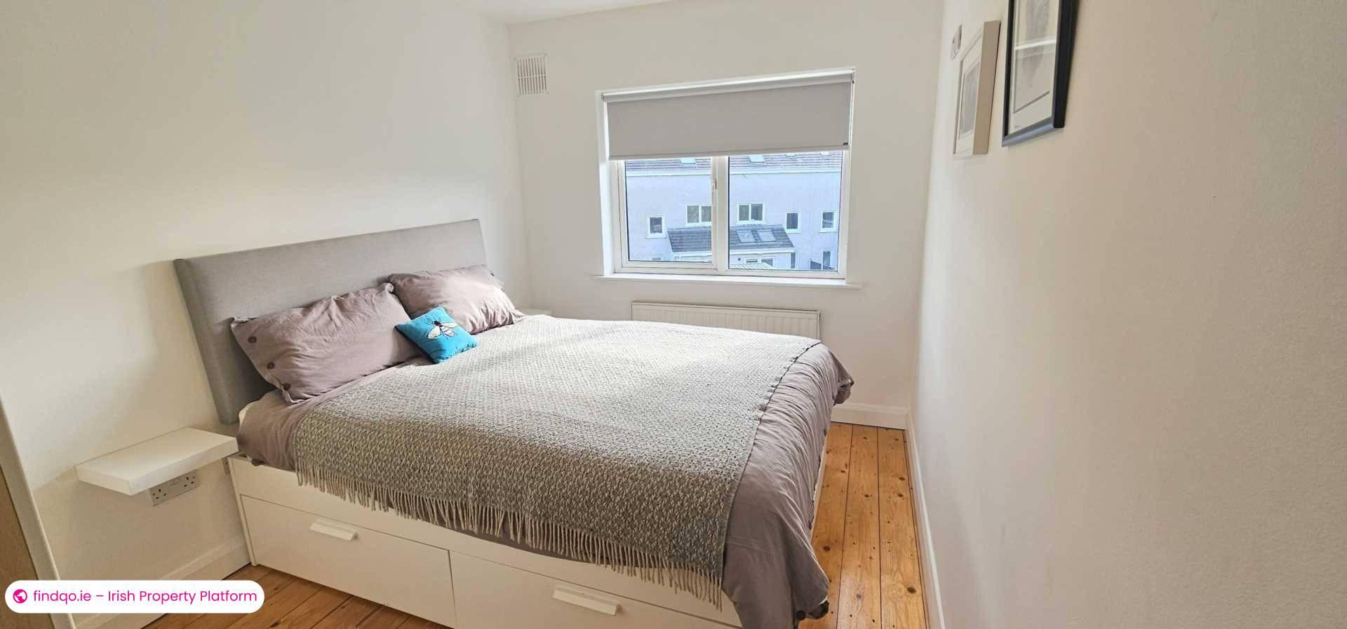 Terraced house for Sale in Roscam, Galway