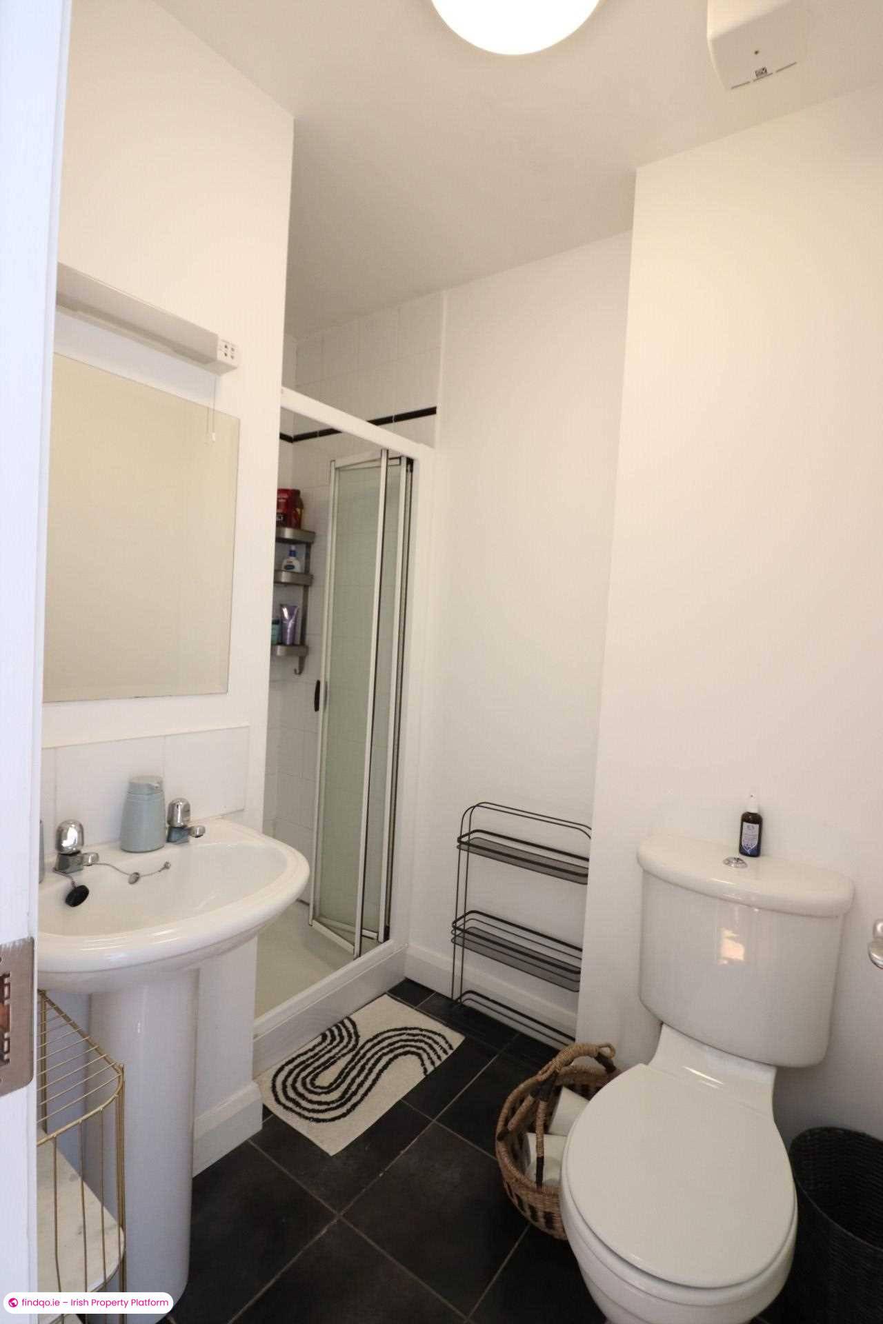 Terraced house for Sale in Roscam, Galway