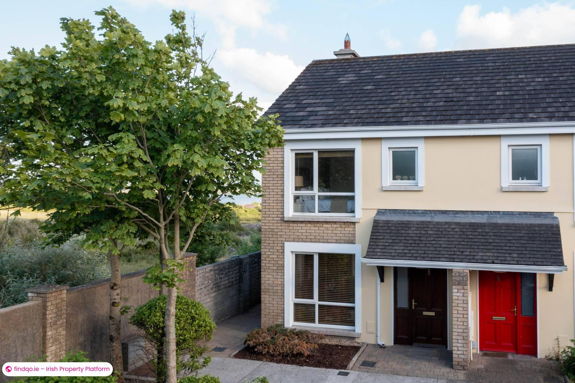 Semi-detached house for Sale in Roscam, Galway