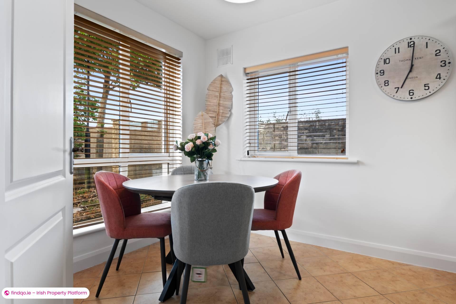 Semi-detached house for Sale in Roscam, Galway