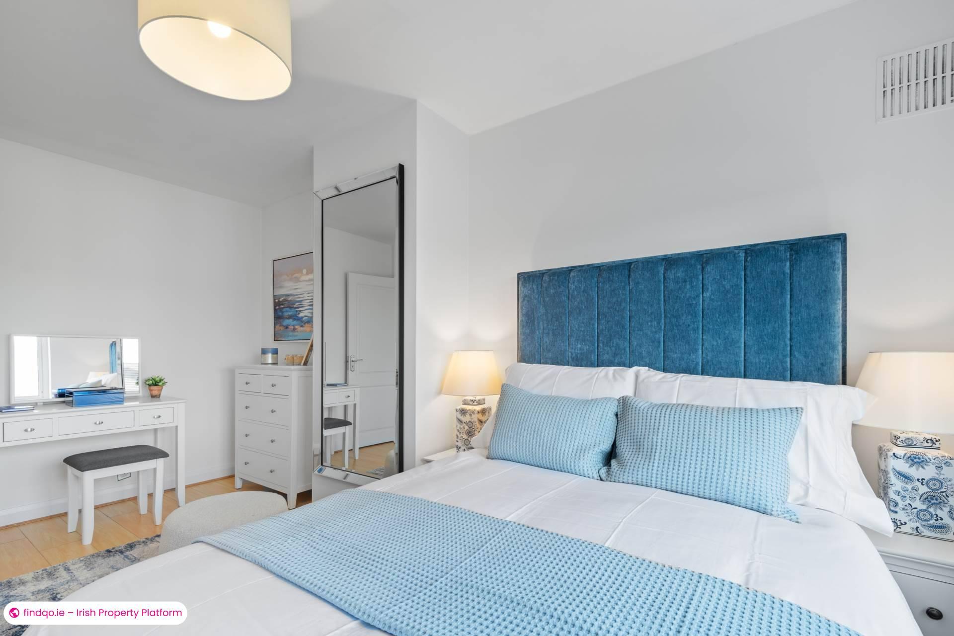 Semi-detached house for Sale in Roscam, Galway