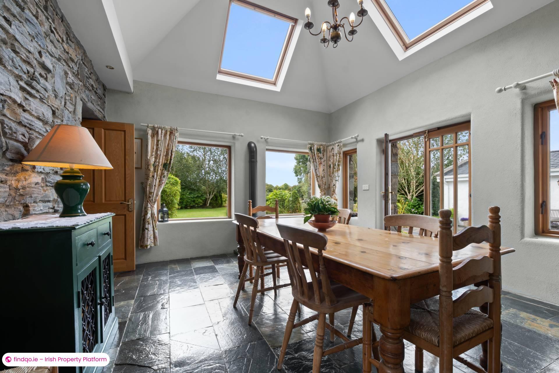 Detached house for Sale in Oughterard, Galway