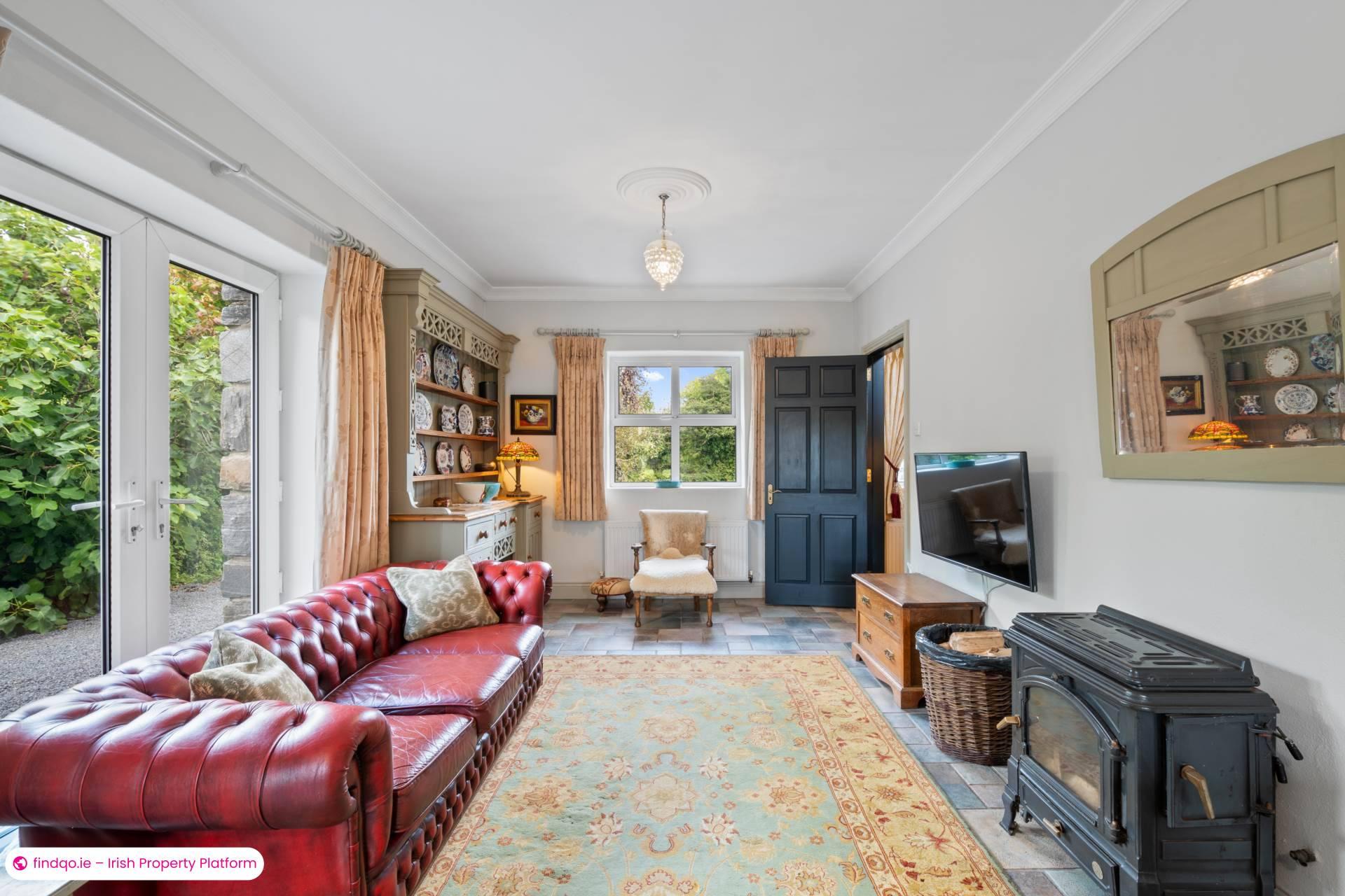 Detached house for Sale in Oughterard, Galway