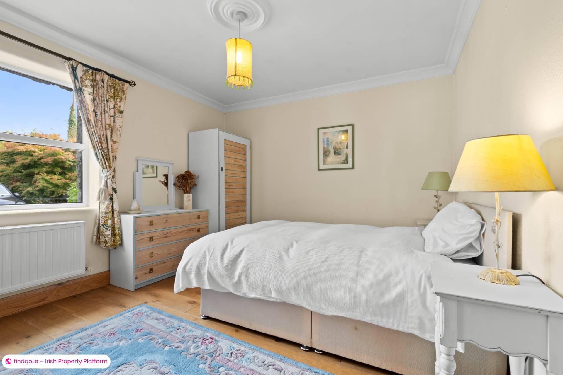 Detached house for Sale in Oughterard, Galway