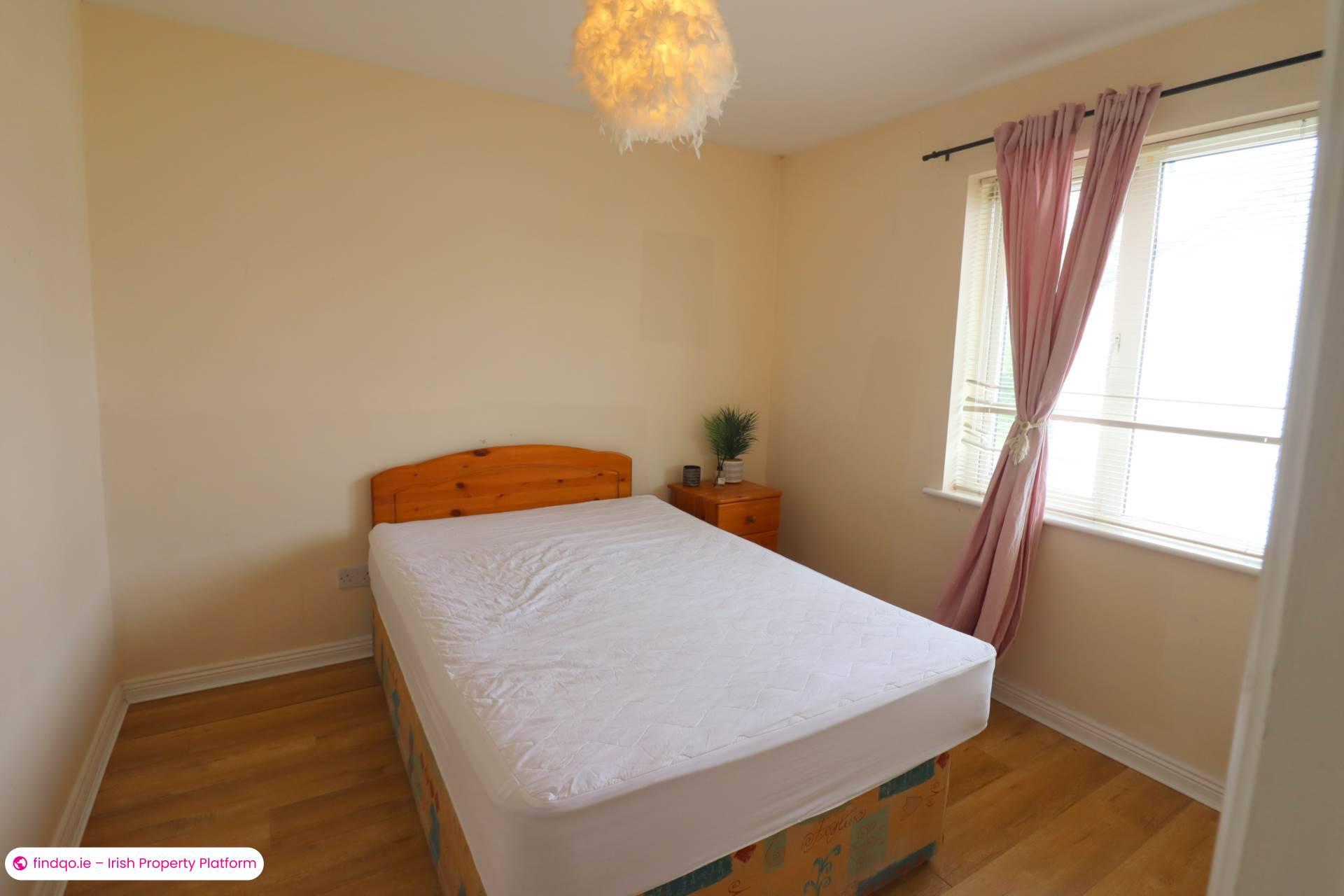 Terraced house for Sale in Oughterard, Galway