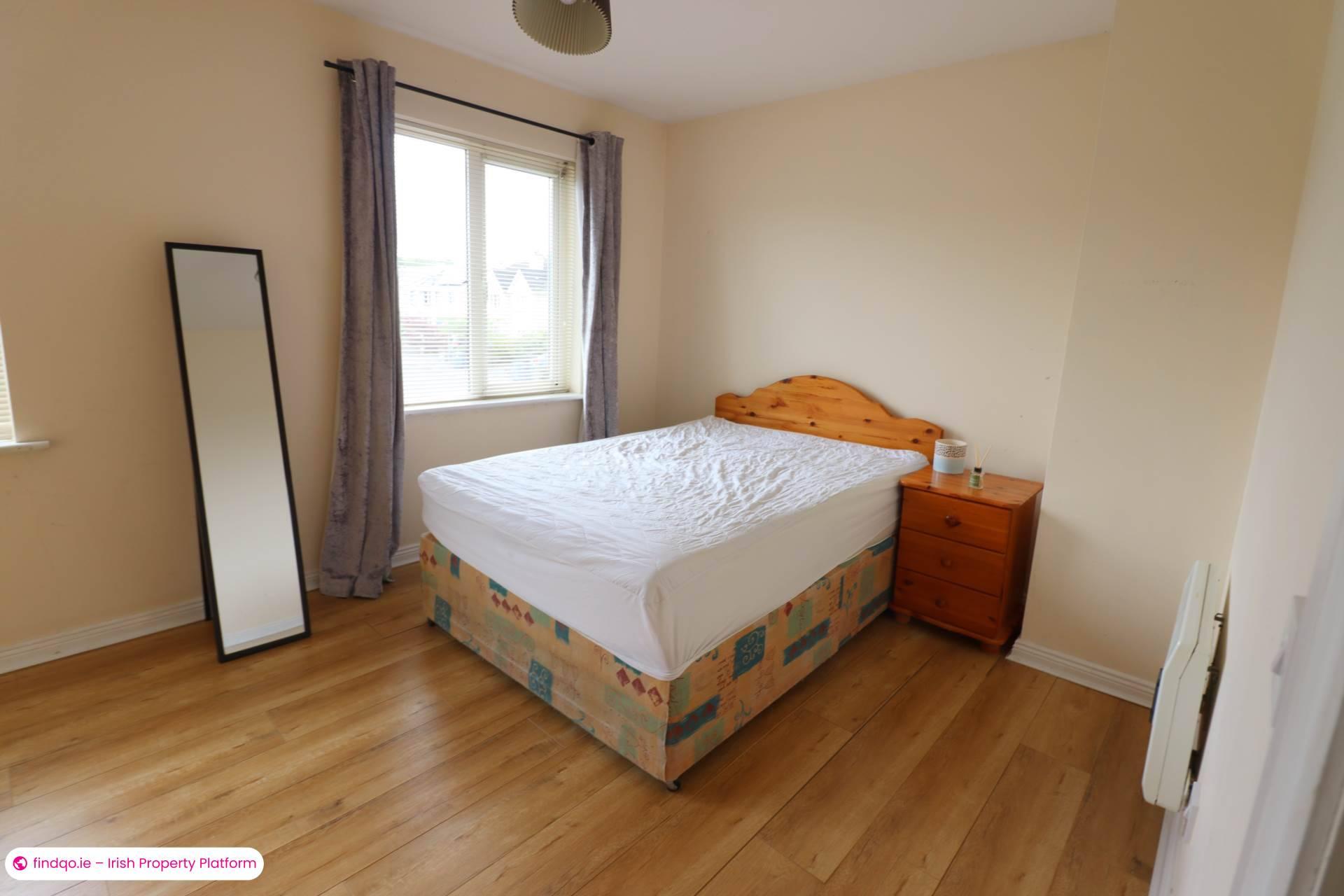 Terraced house for Sale in Oughterard, Galway