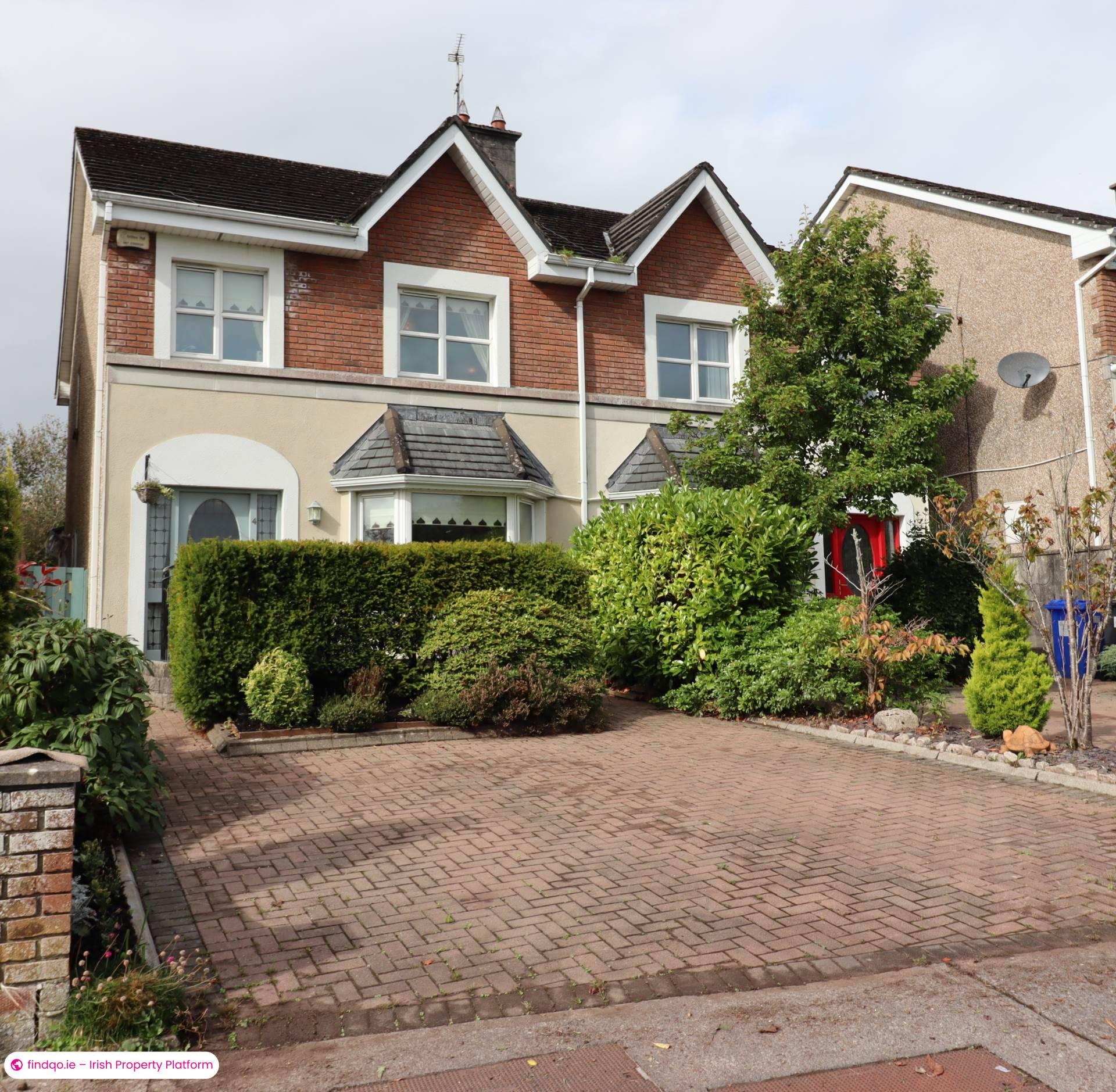 Semi-detached house for Sale in Knocknacarra, Galway