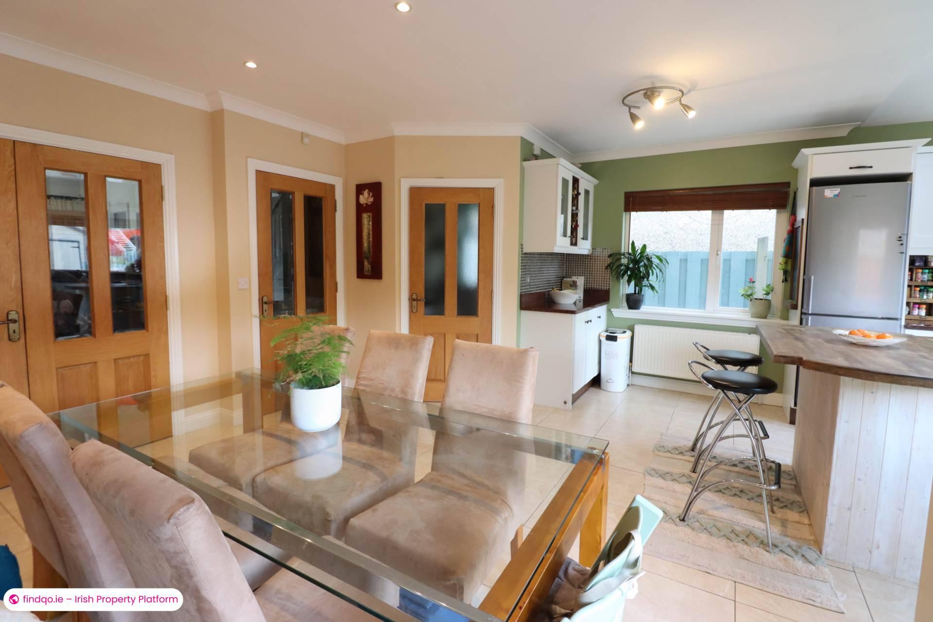 Semi-detached house for Sale in Knocknacarra, Galway