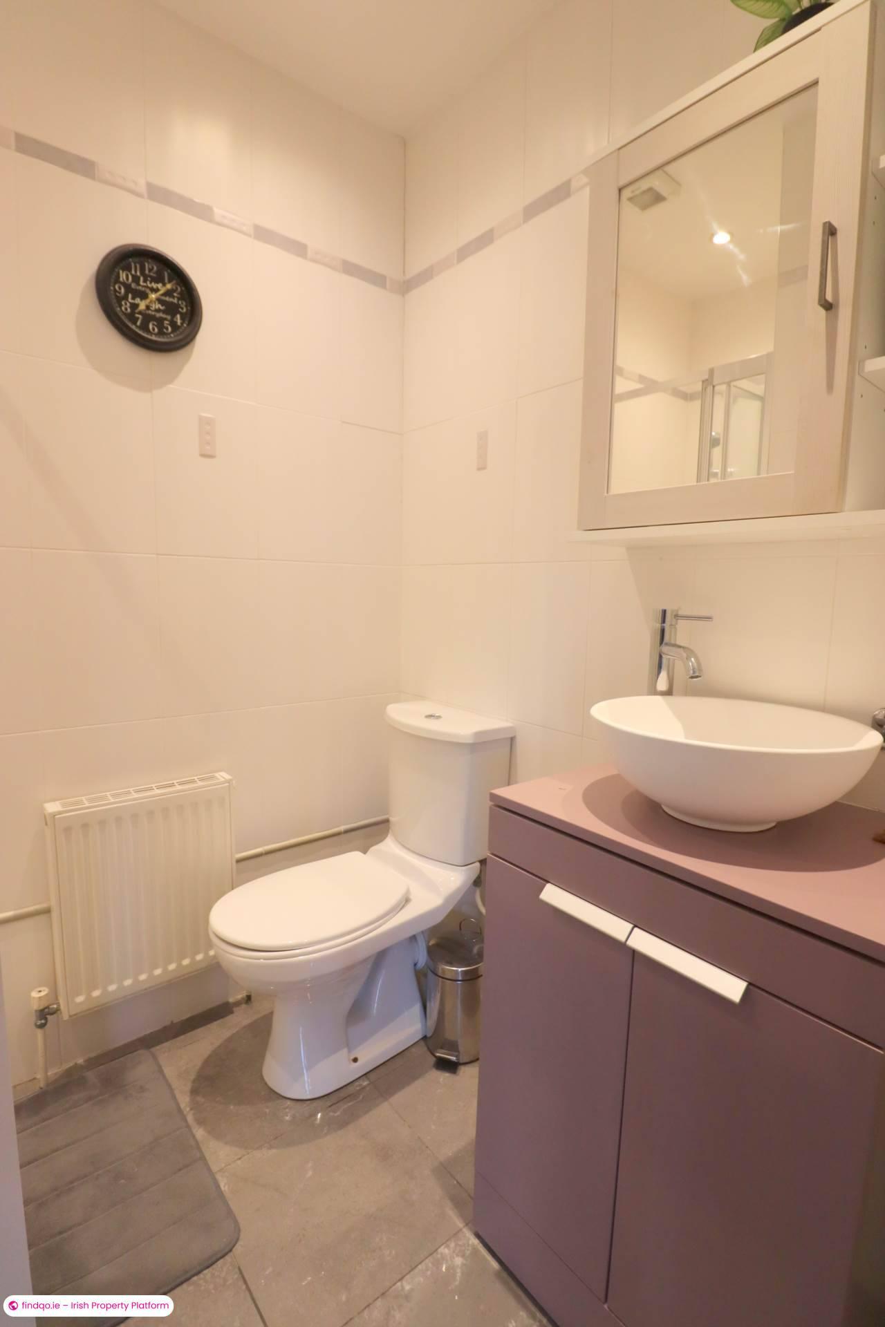 Semi-detached house for Sale in Knocknacarra, Galway