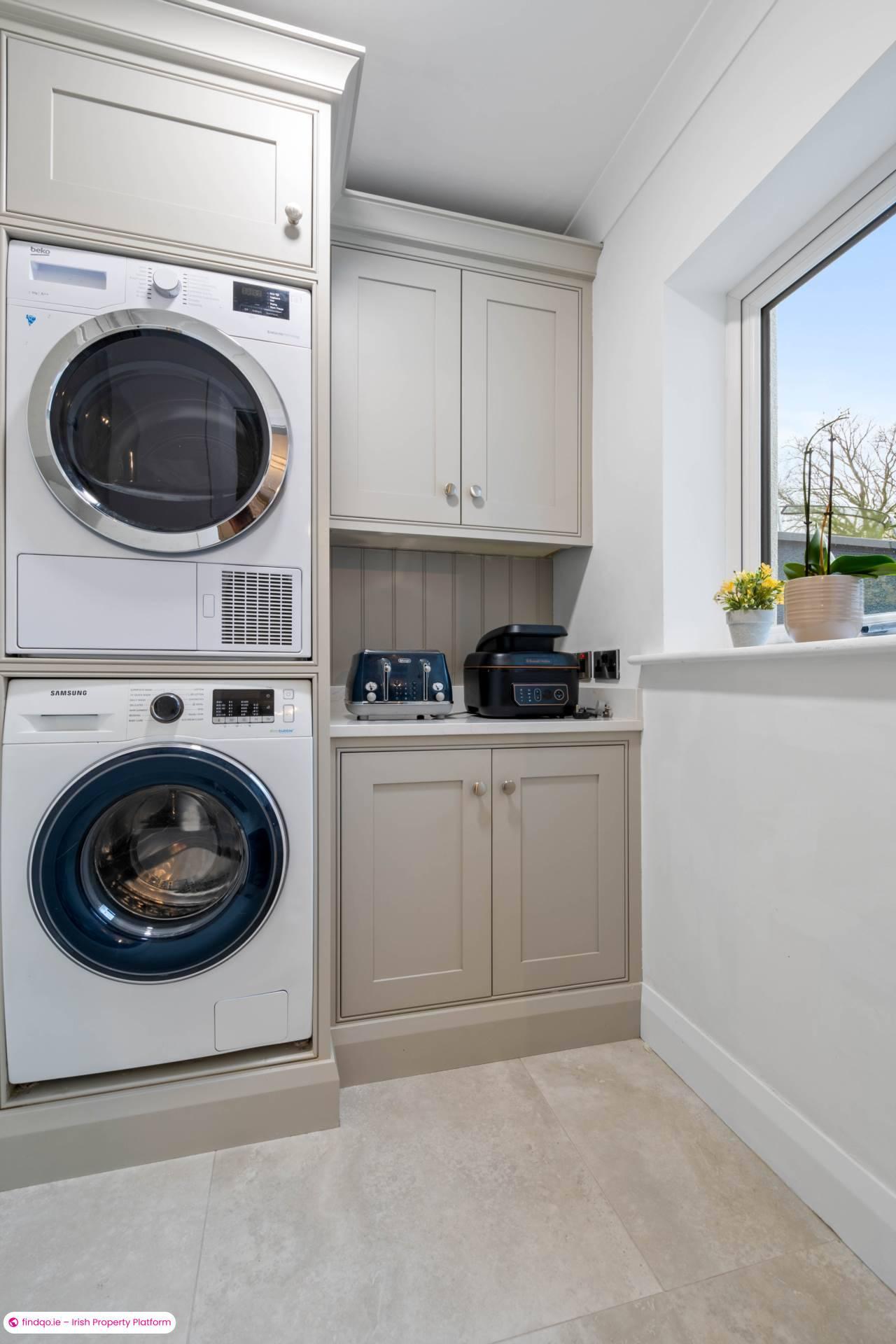 Semi-detached house for Sale in Moycullen, Galway