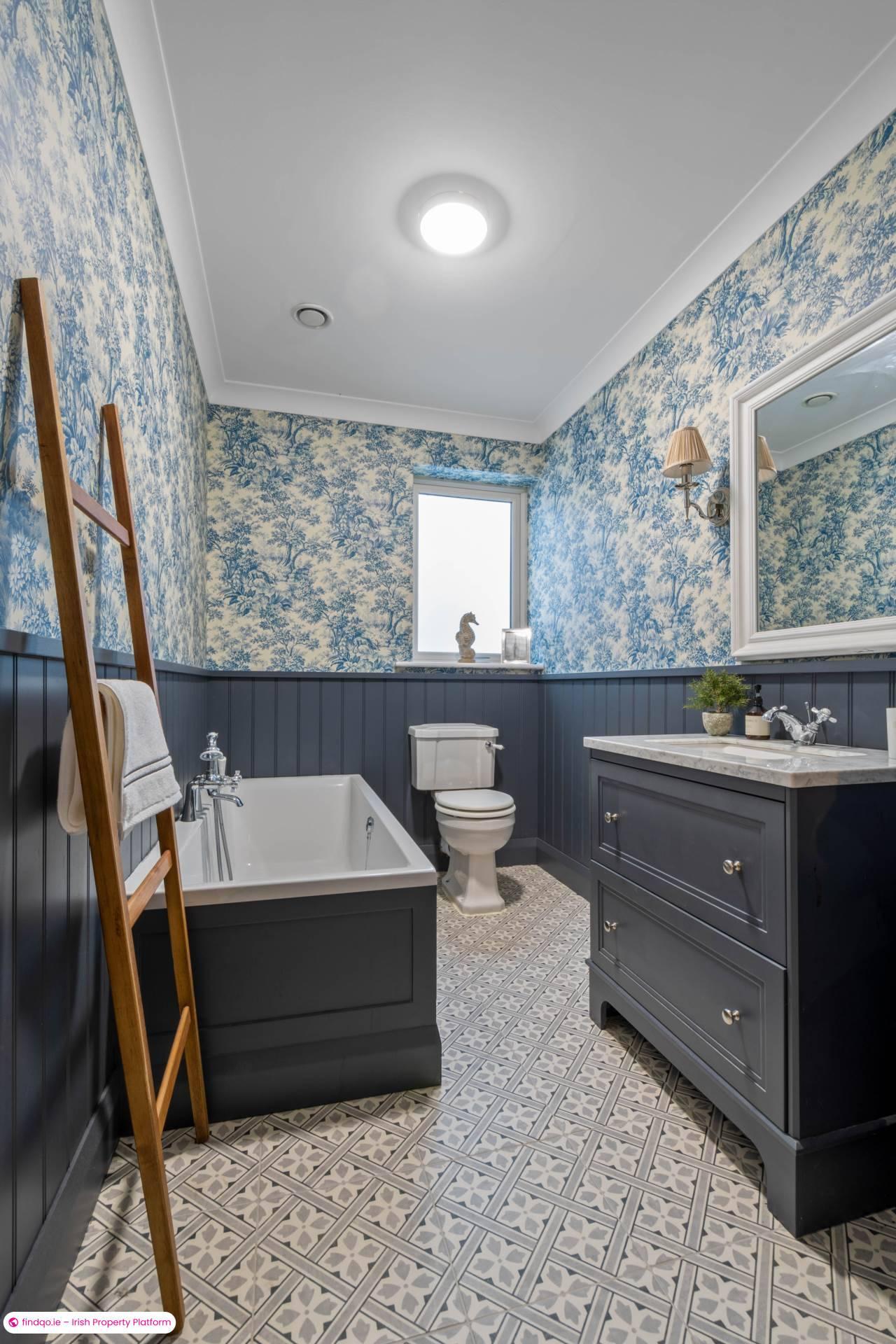 Semi-detached house for Sale in Moycullen, Galway