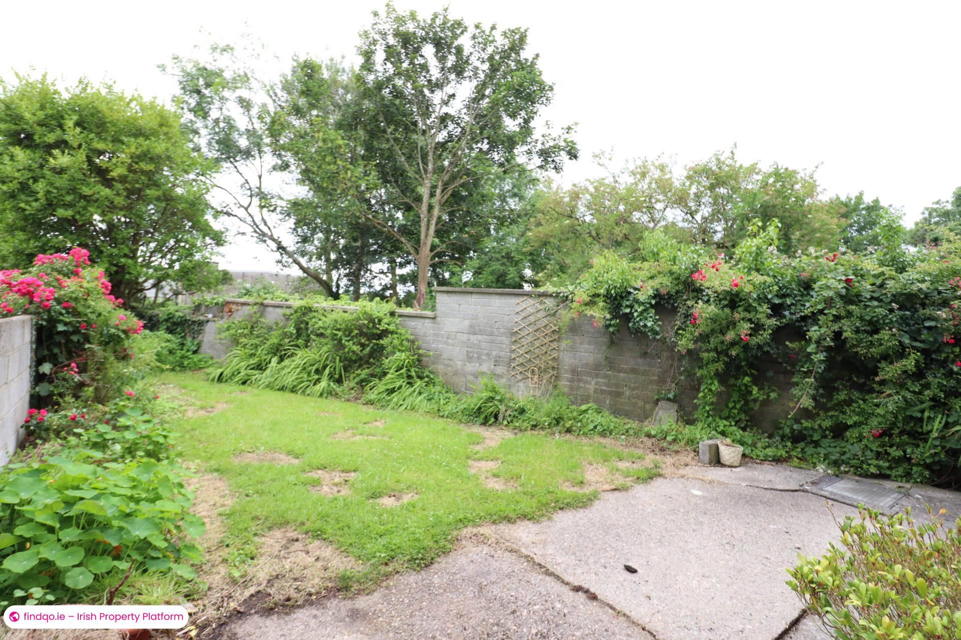 Semi-detached house for Sale in Ballybane, Galway