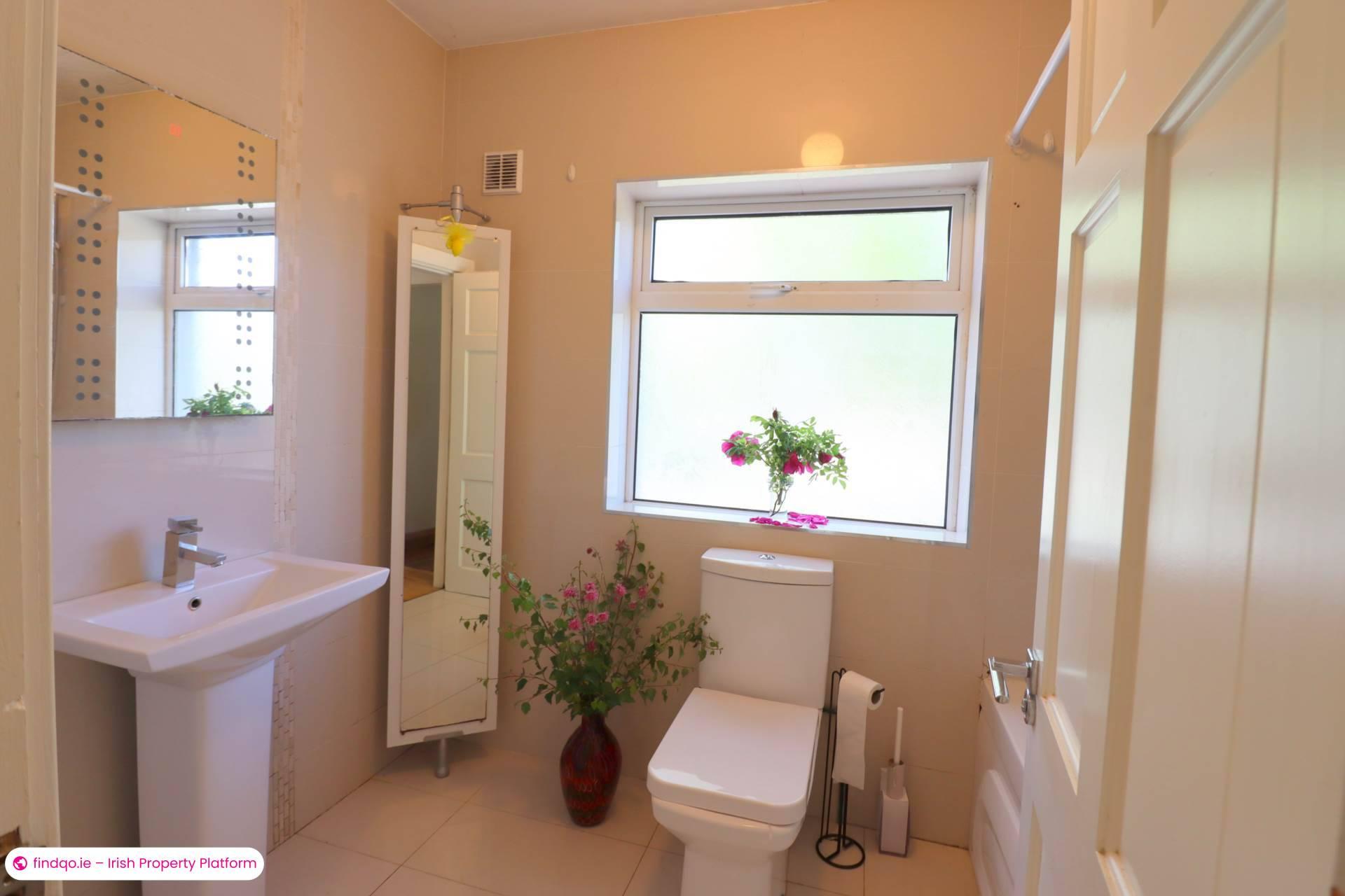 Detached house for Sale in Moycullen, Galway