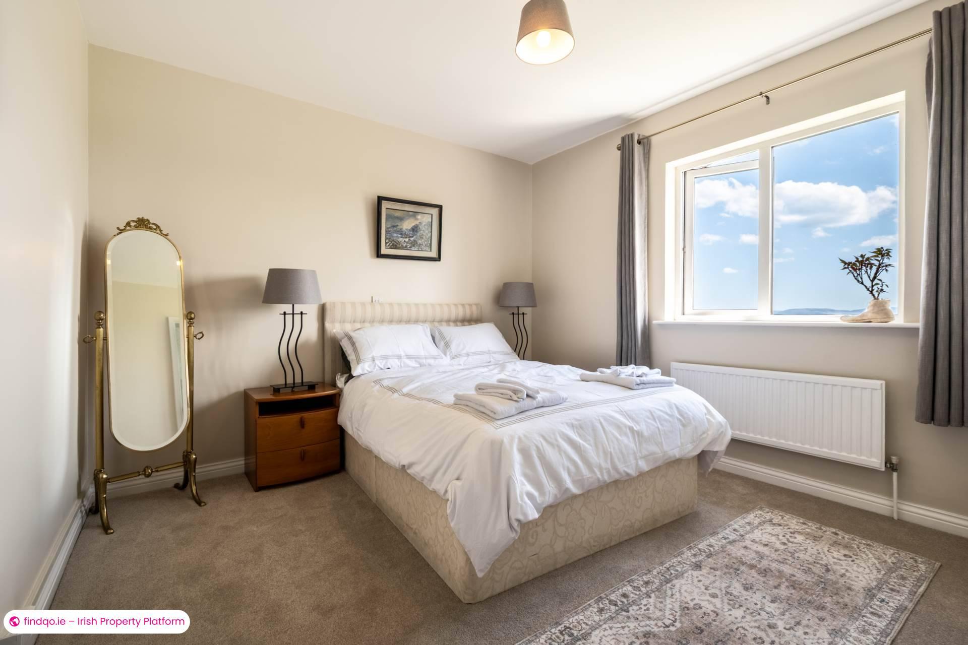 Detached house for Sale in Furbo, Galway