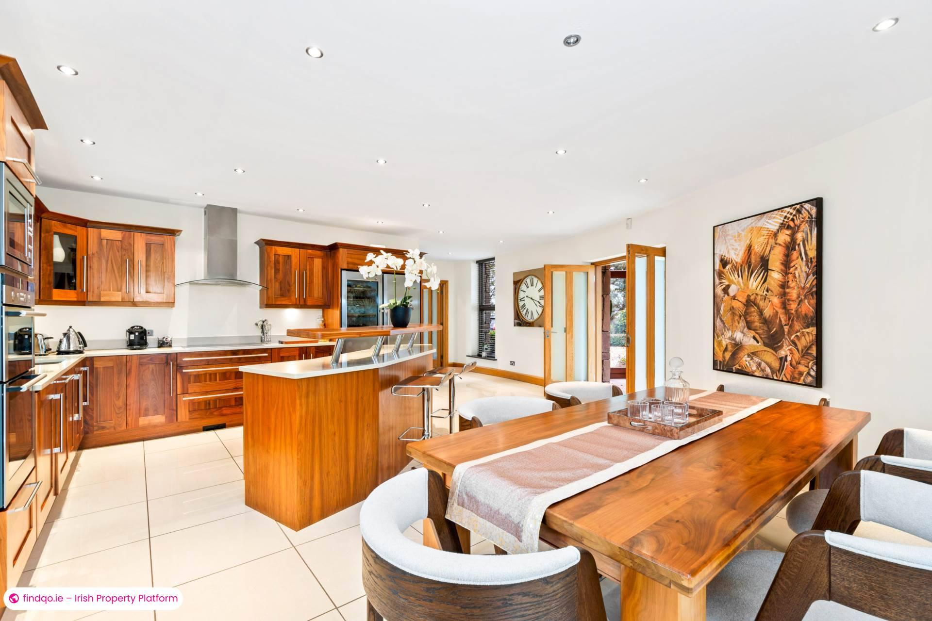 Detached house for Sale in Oranmore, Galway