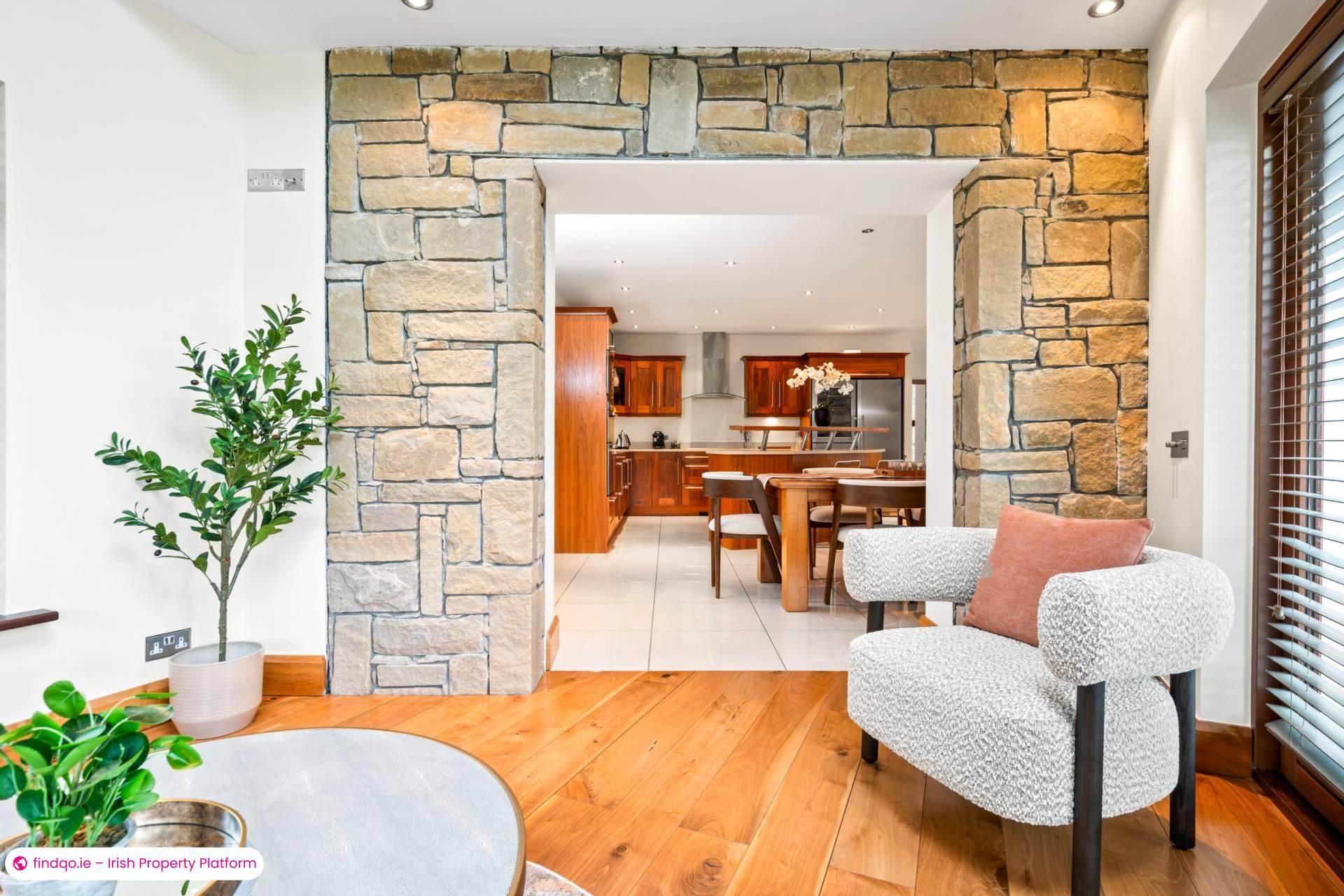 Detached house for Sale in Oranmore, Galway