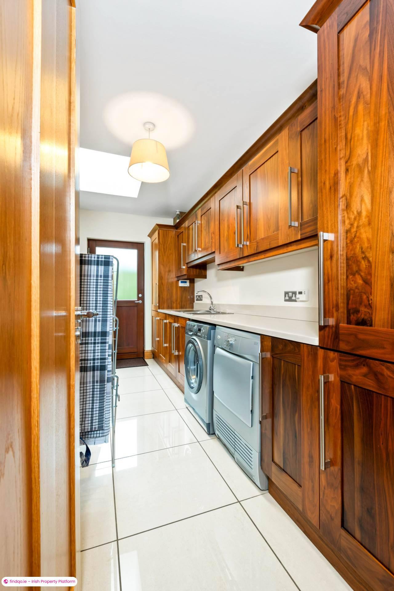 Detached house for Sale in Oranmore, Galway