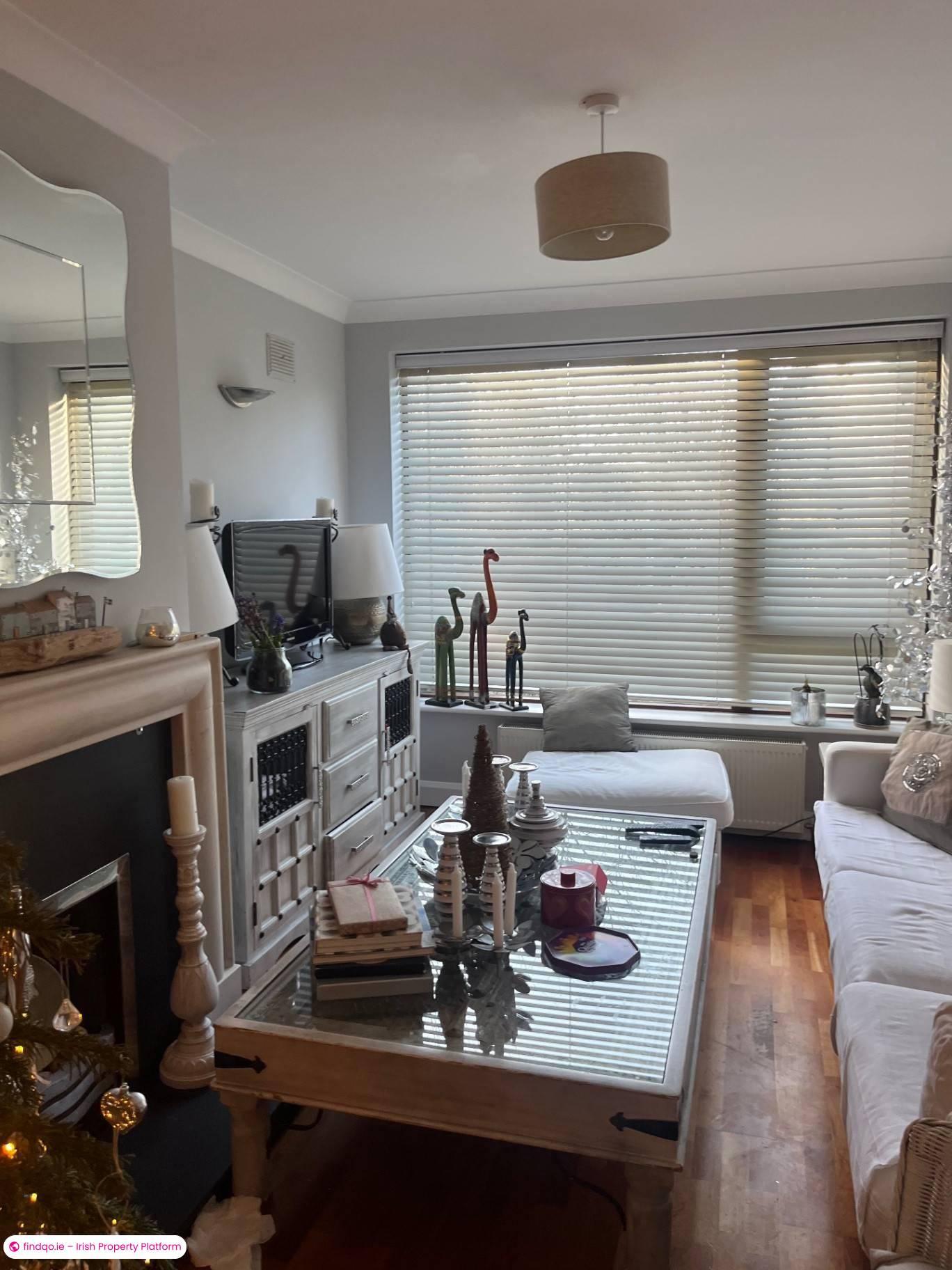 1 Bedroom House for Rent in Killiney, Dublin (County)