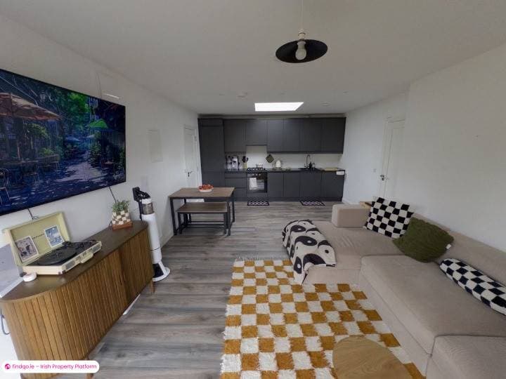 Detached house for Sale in Loughglynn, Roscommon