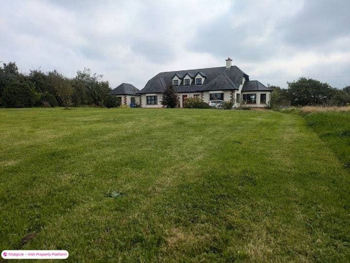 Detached house for Sale in Campile, Wexford