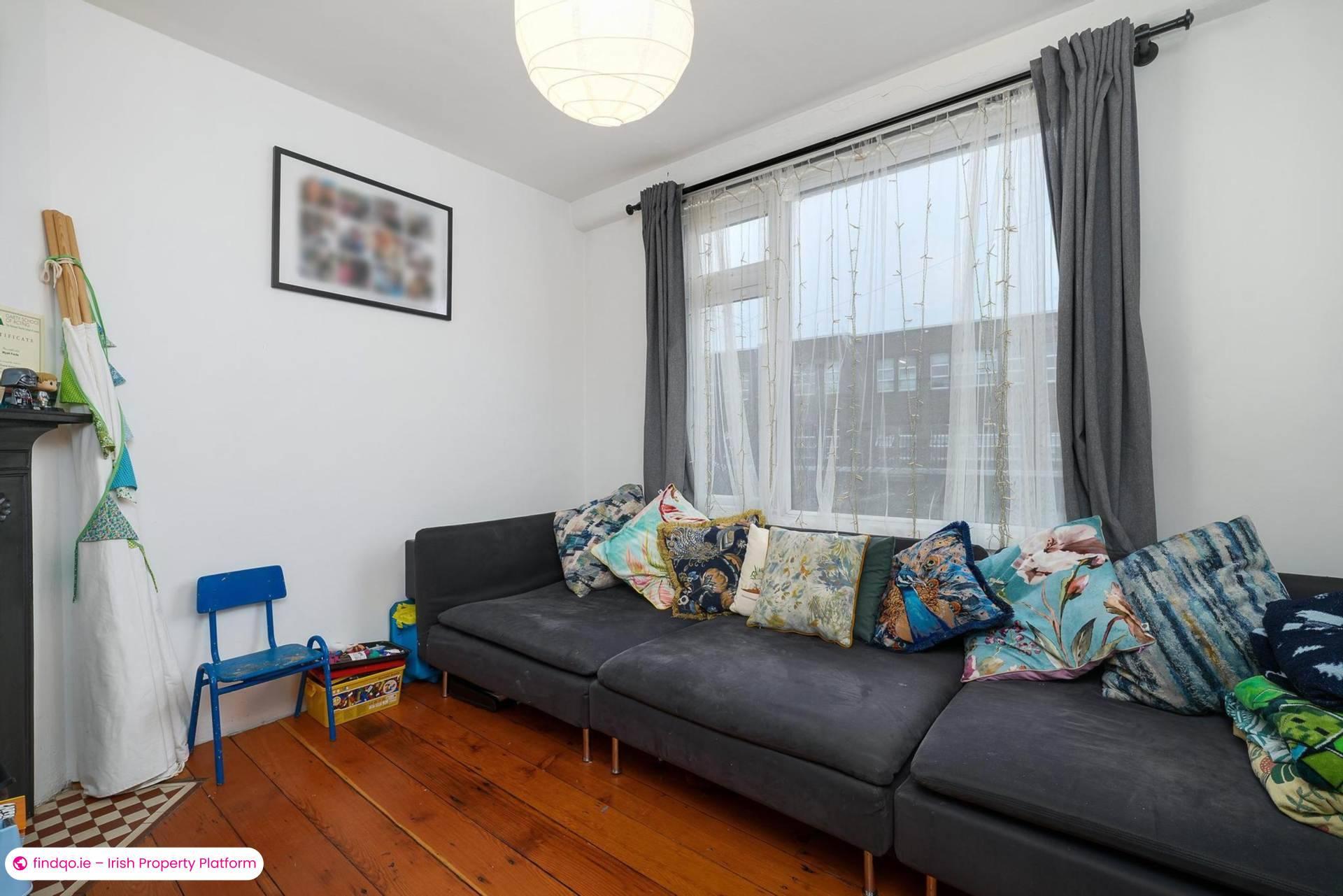 Semi-detached house for Sale in Dublin 7