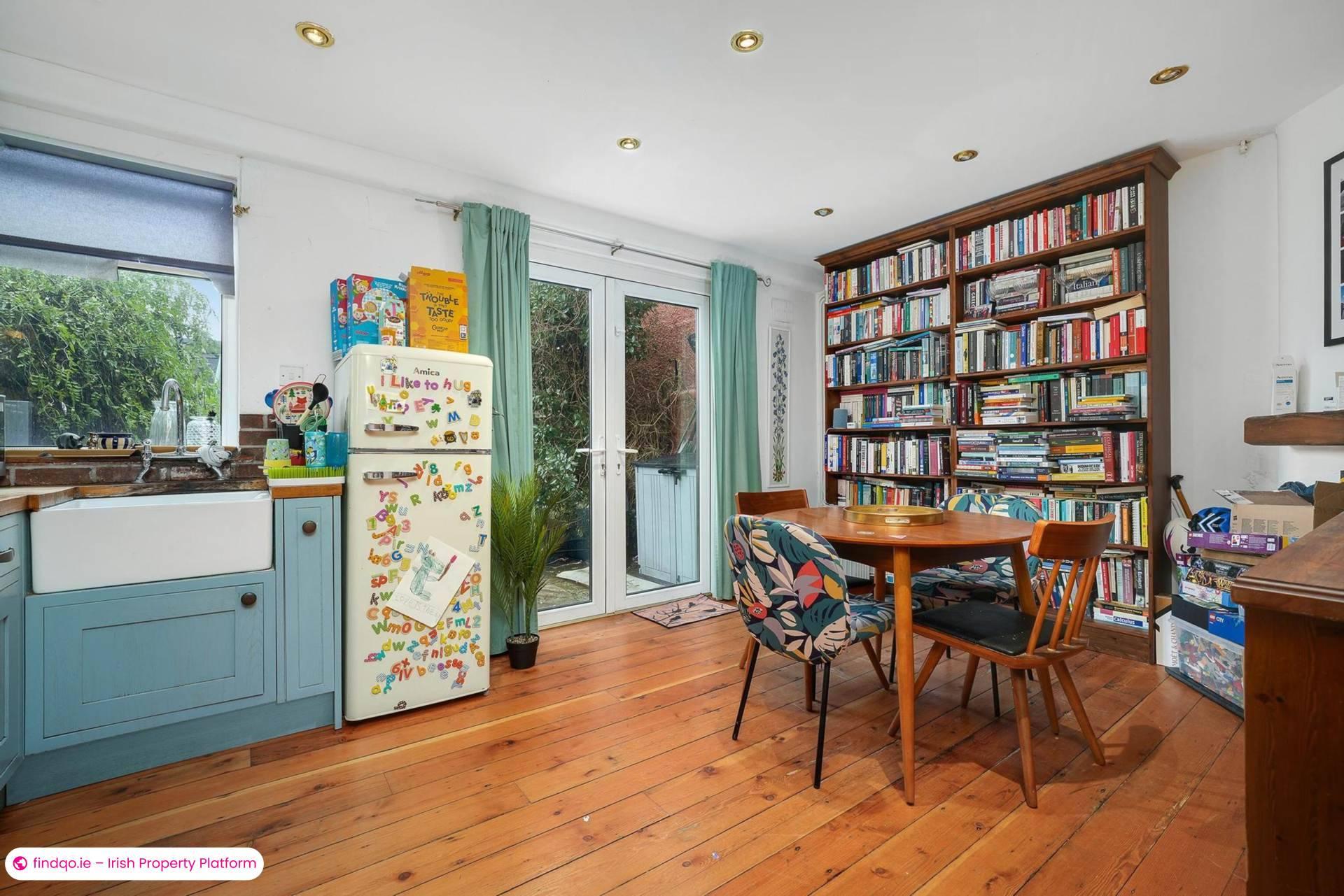 Semi-detached house for Sale in Dublin 7