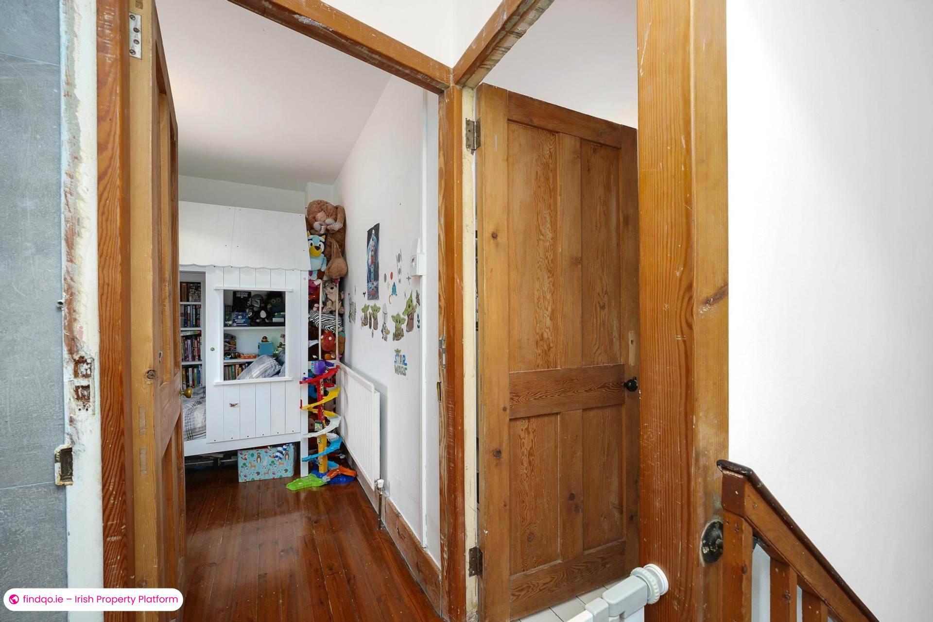 Semi-detached house for Sale in Dublin 7