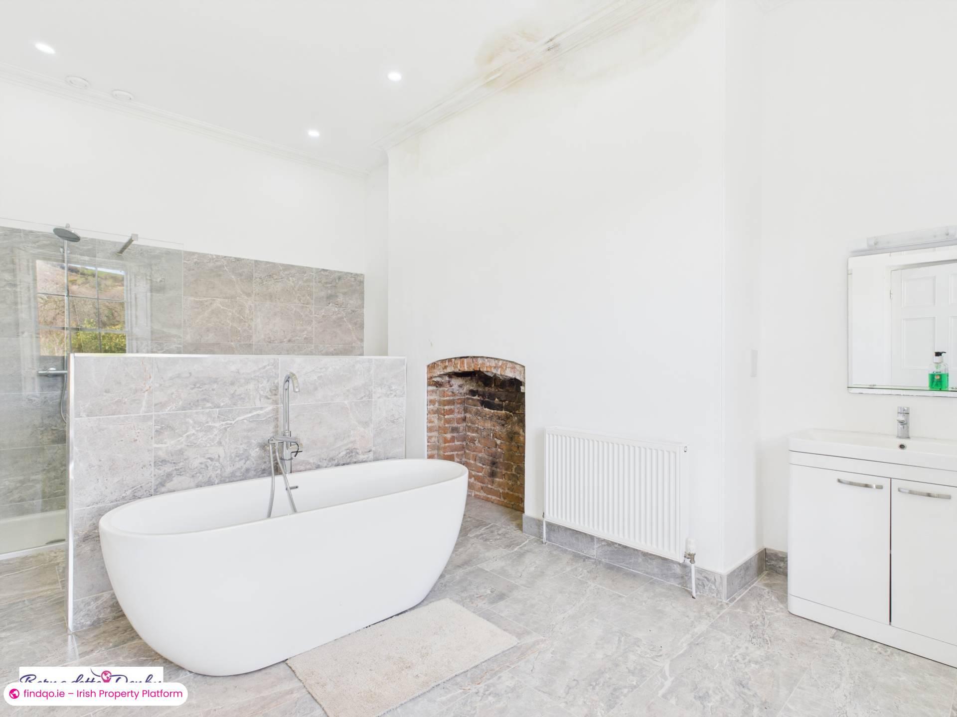 Detached house for Sale in Avoca, Wicklow