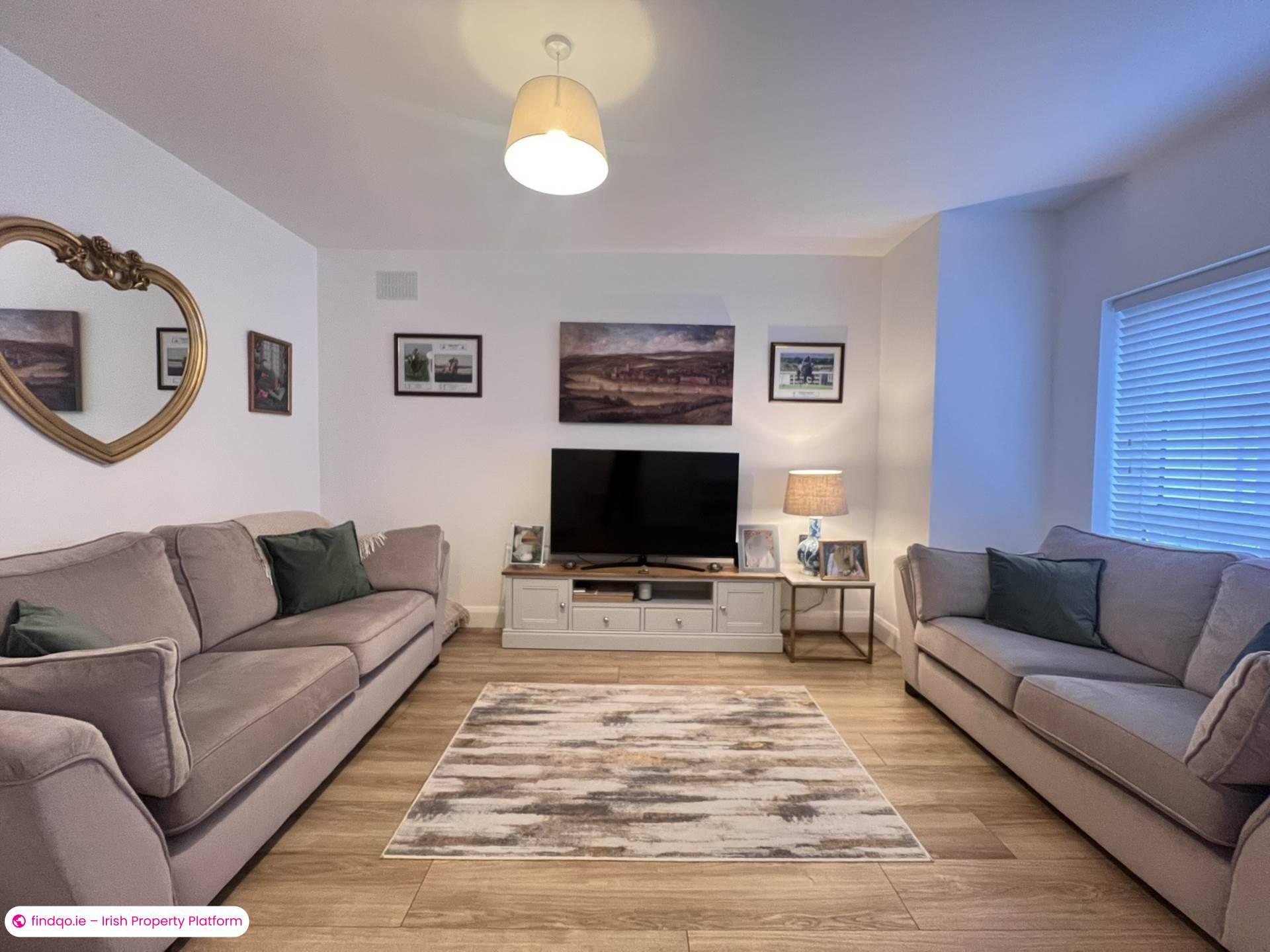 Semi-detached house for Sale in Cashel, Donegal