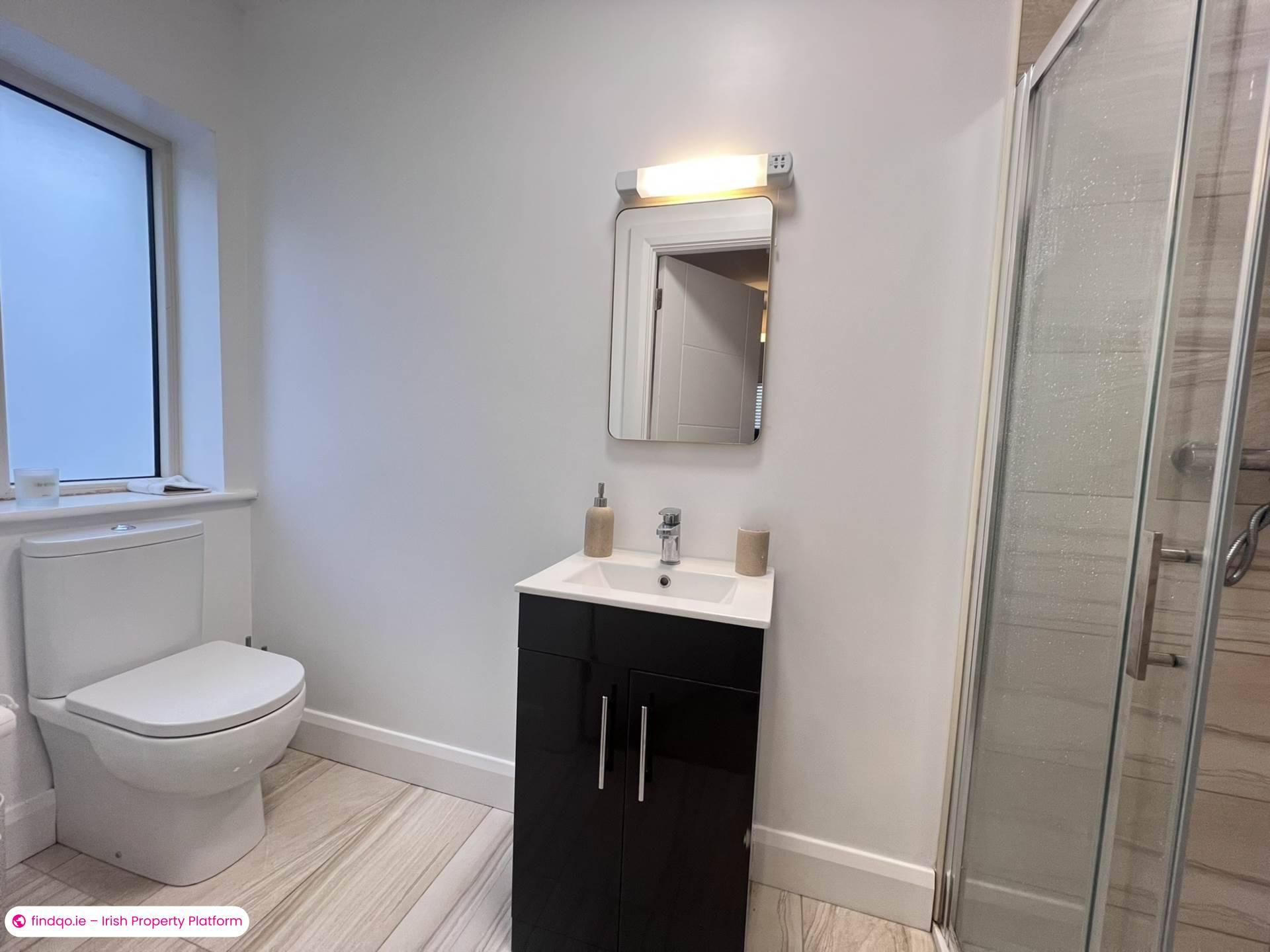 Semi-detached house for Sale in Cashel, Donegal