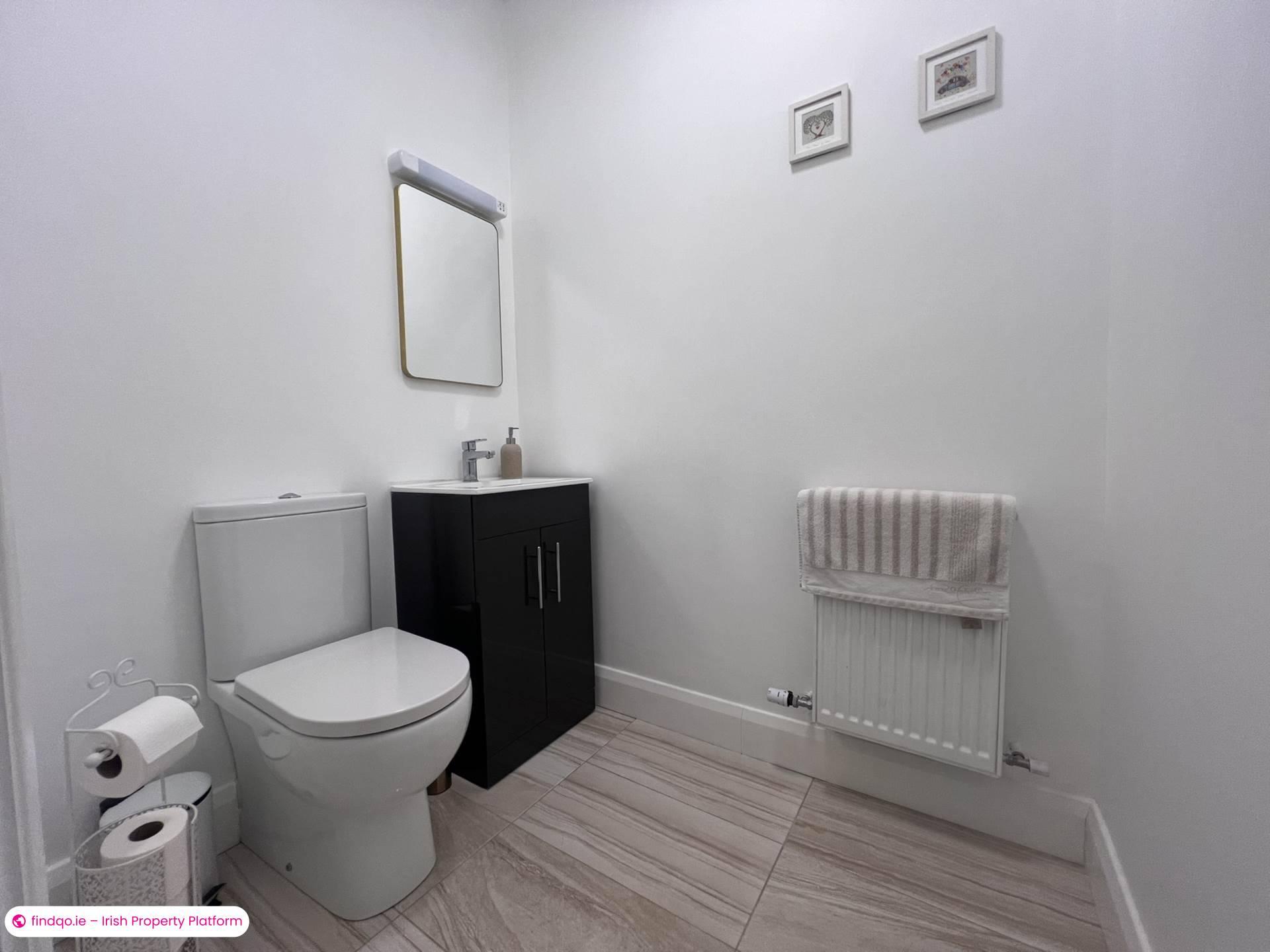 Semi-detached house for Sale in Cashel, Donegal