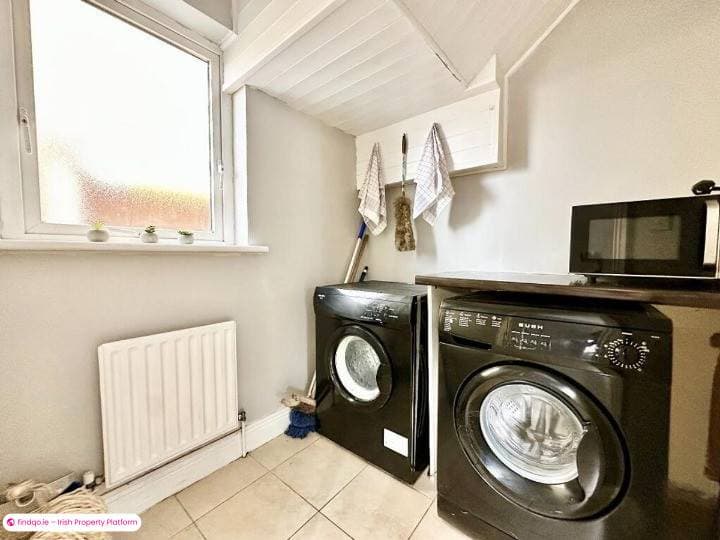 Semi-detached house for Sale in Charleville, Cork