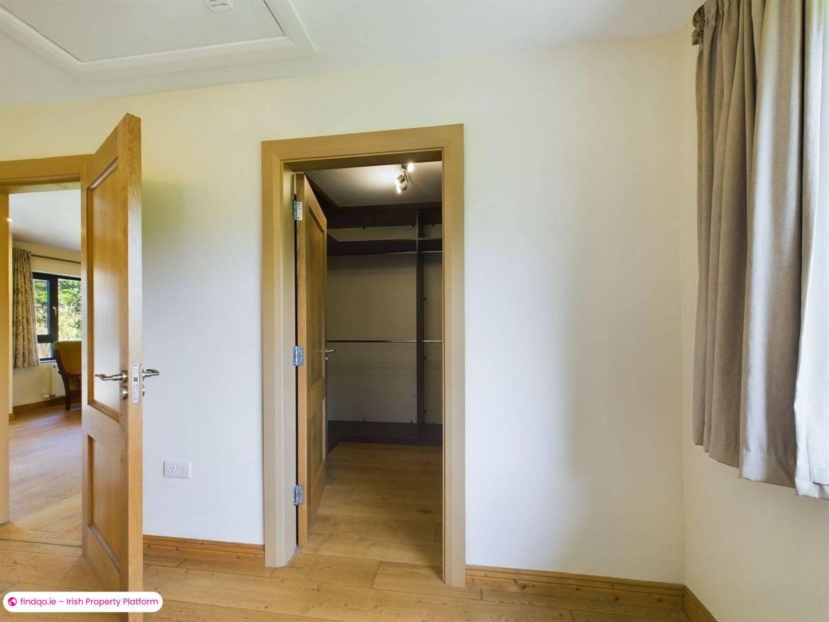 Detached house for Sale in Cross, Waterford