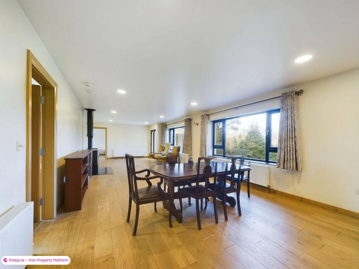 Detached house for Sale in Cross, Waterford