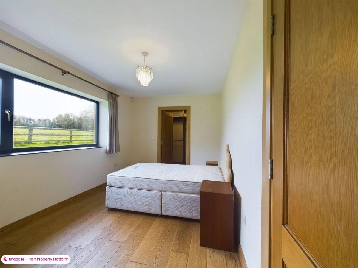 Detached house for Sale in Cross, Waterford