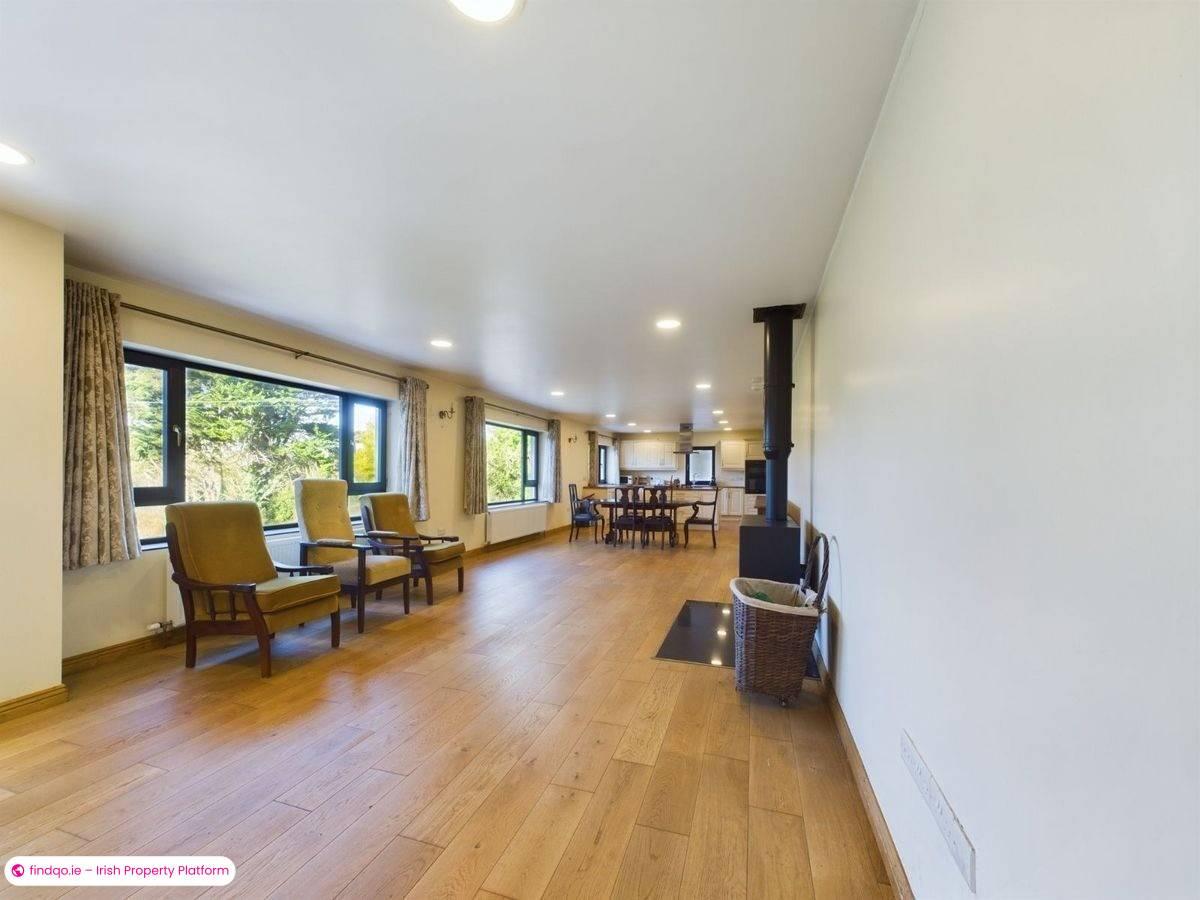 Detached house for Sale in Cross, Waterford