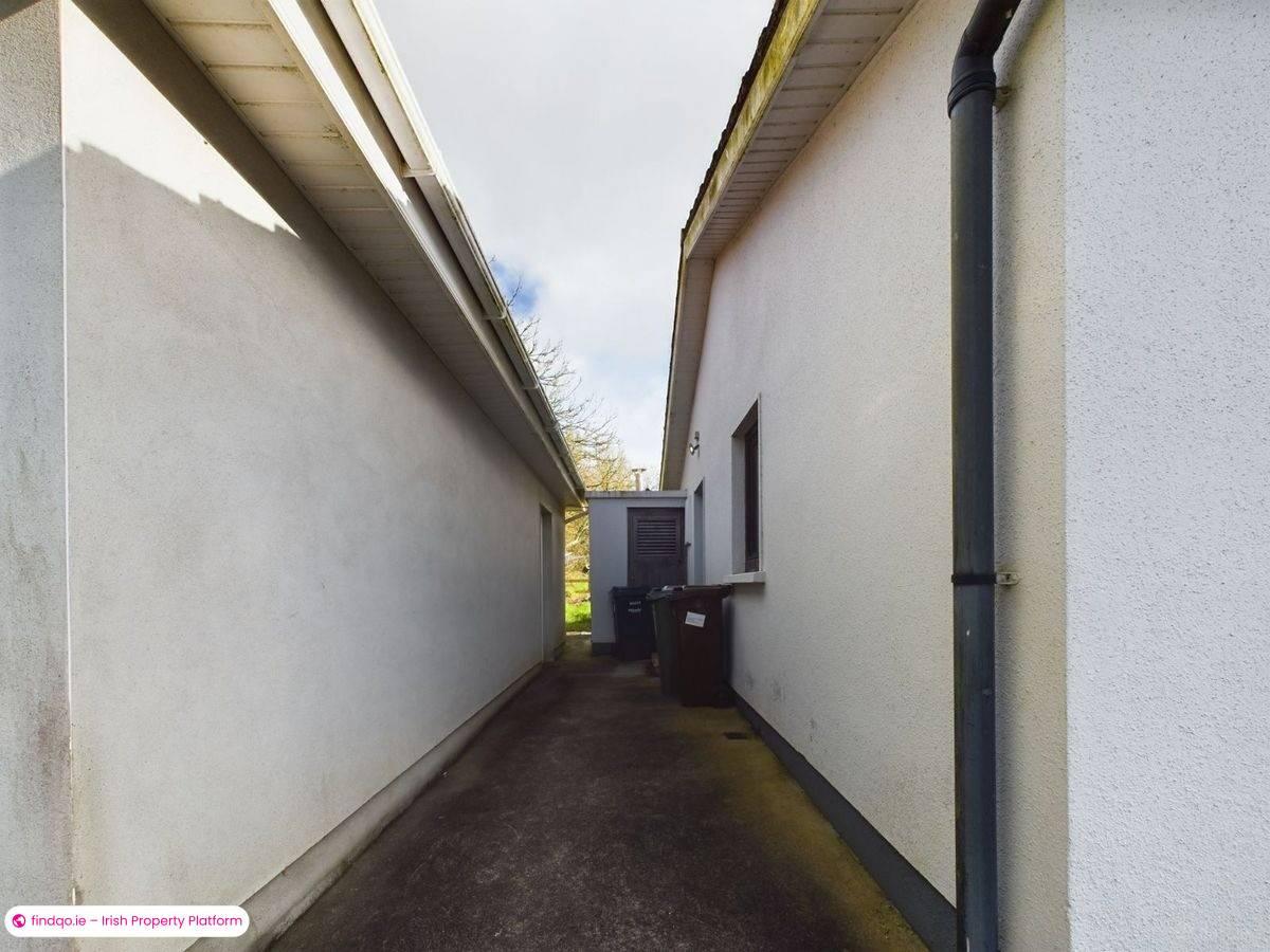 Detached house for Sale in Cross, Waterford