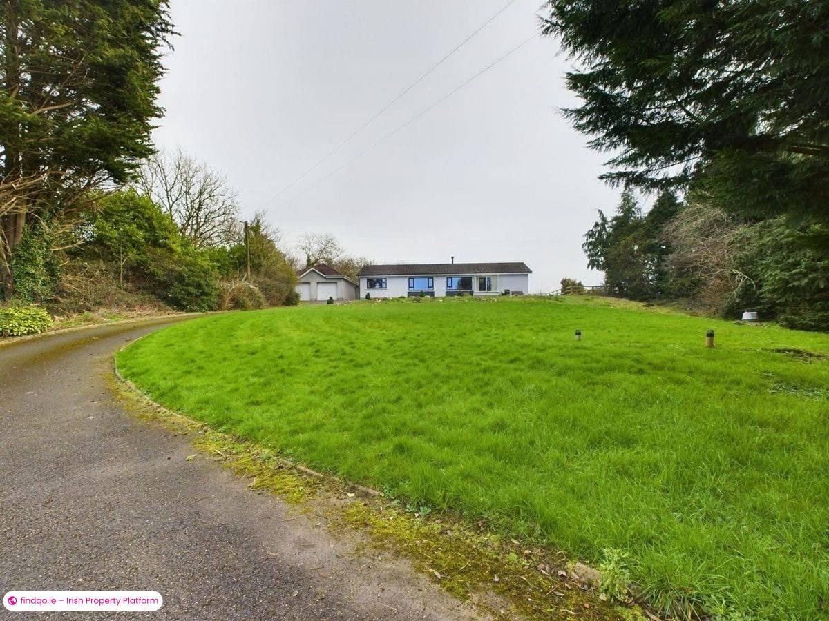 Detached house for Sale in Cross, Waterford