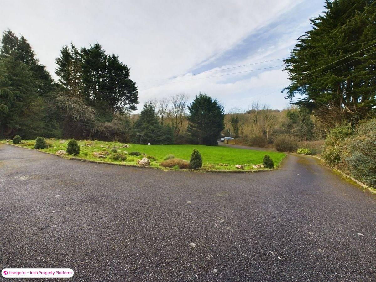 Detached house for Sale in Cross, Waterford