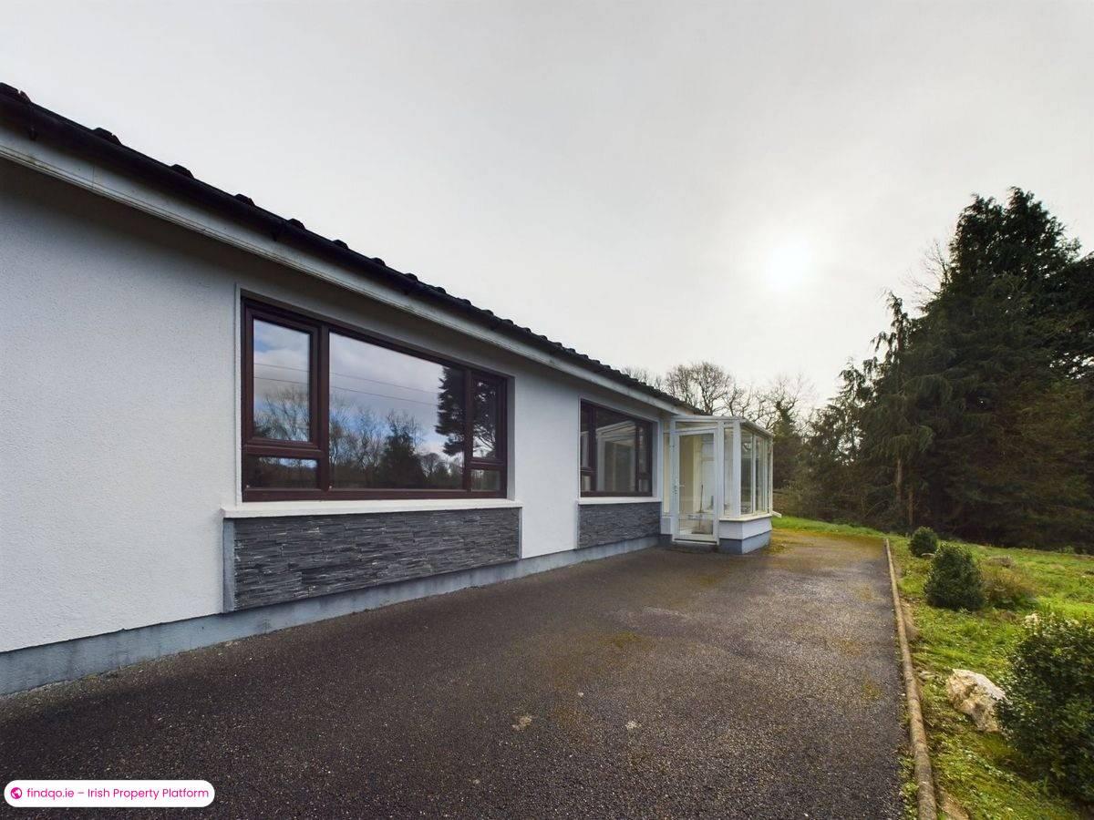 Detached house for Sale in Cross, Waterford