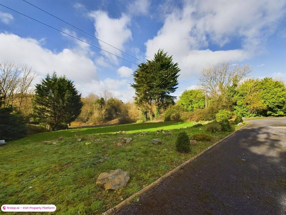 Detached house for Sale in Cross, Waterford