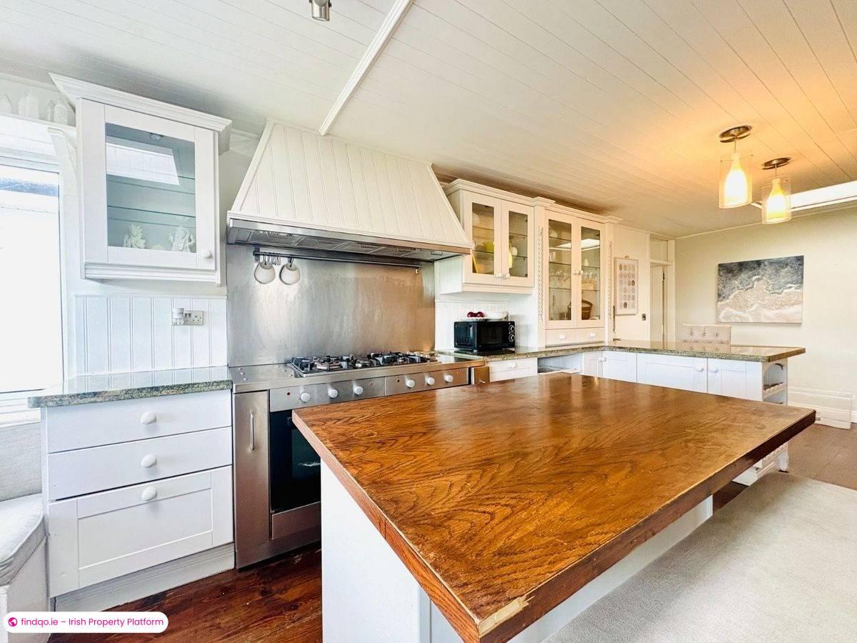 Detached house for Sale in Ballybunion, Kerry