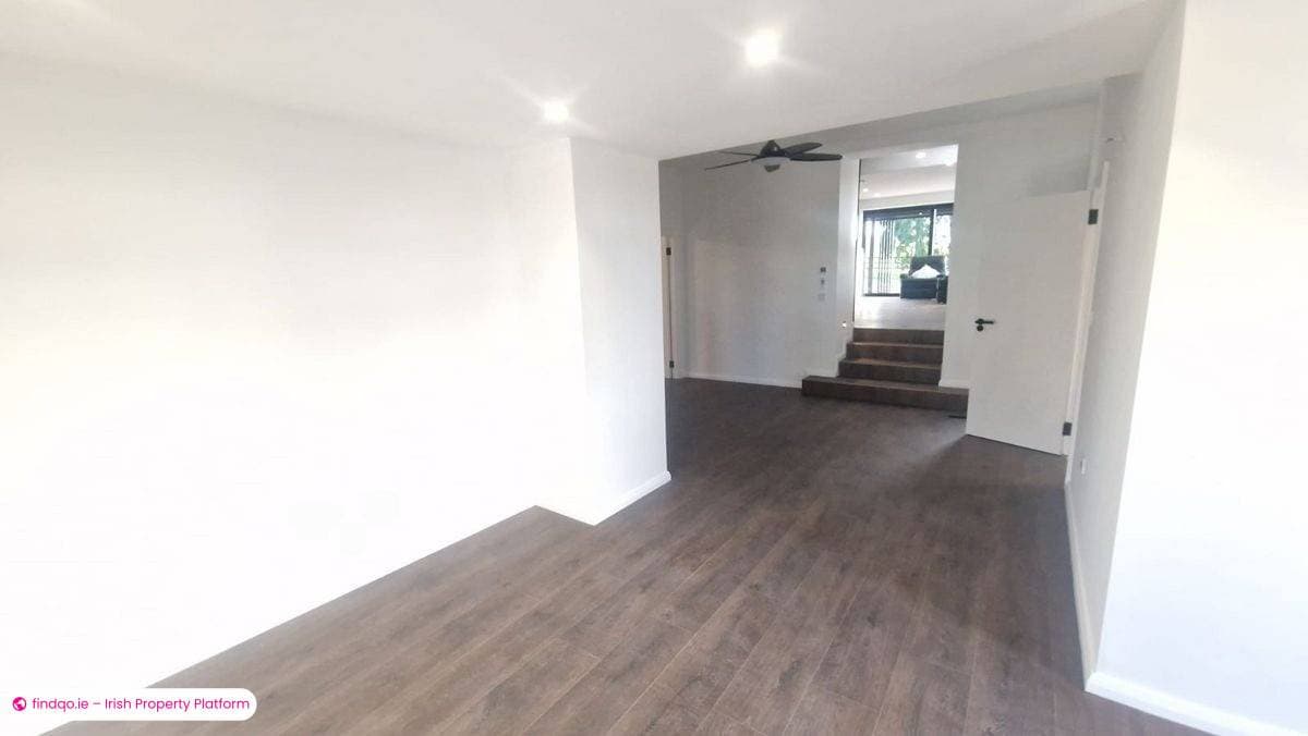 Detached house for Sale in Ballyhaunis, Mayo