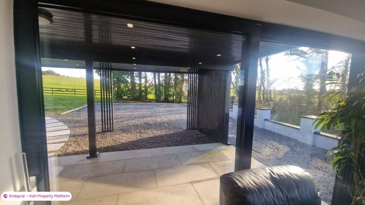 Detached house for Sale in Ballyhaunis, Mayo