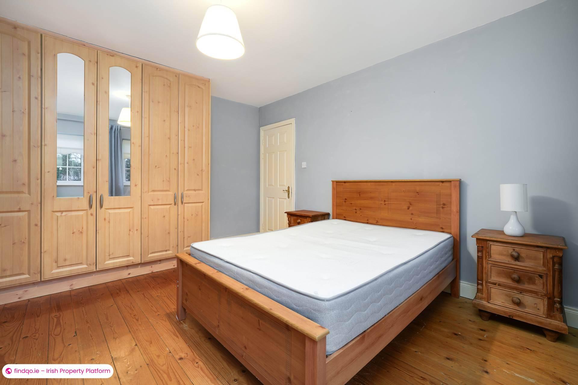 Semi-detached house for Sale in Navan, Meath