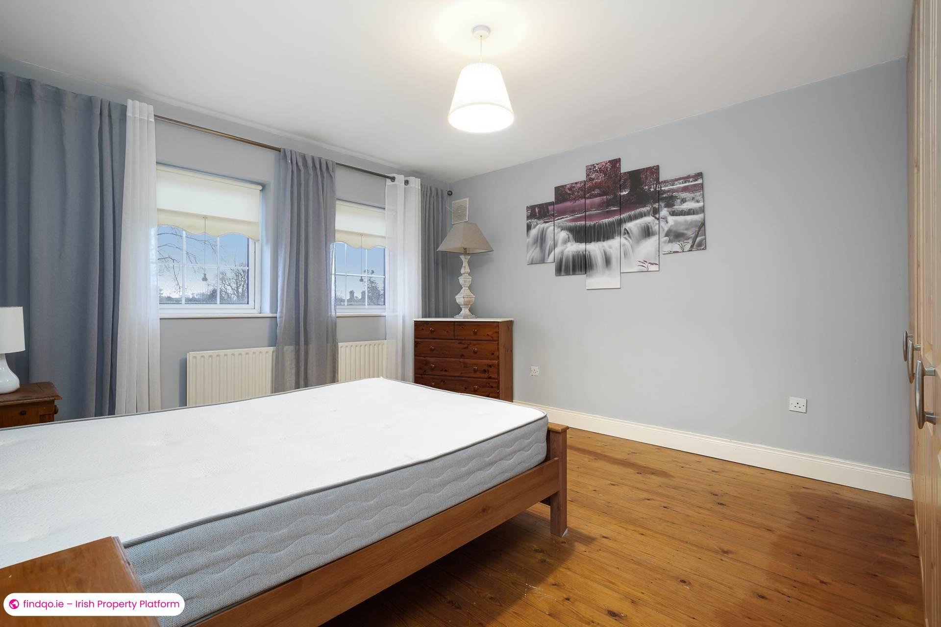 Semi-detached house for Sale in Navan, Meath