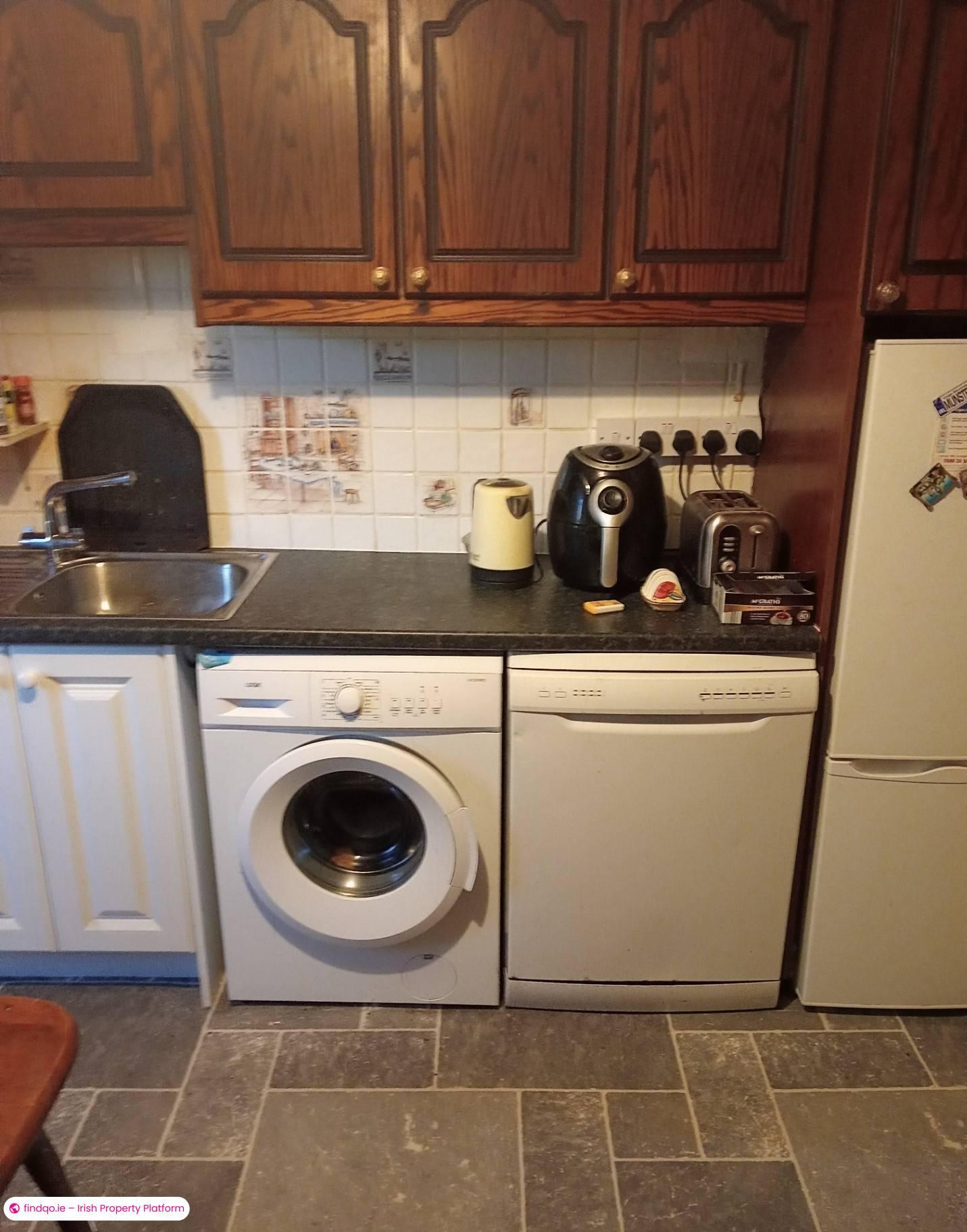 1 Bedroom House for Sharing in Mahon, Cork, T12 N6TY